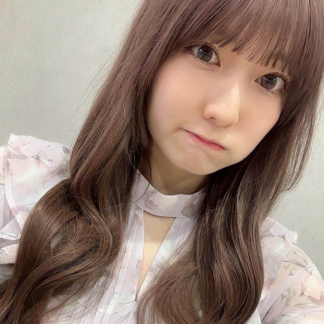 曽我部優芽さんのインスタグラム写真 - (曽我部優芽Instagram)「🐈🎀 ⁡ ⁡ 大好きなアイドルさんの、、😭！お洋服😭！ ⁡ #rosemuse#rosémuse  #fashion#ootd#code」5月11日 23時08分 - _yume_s