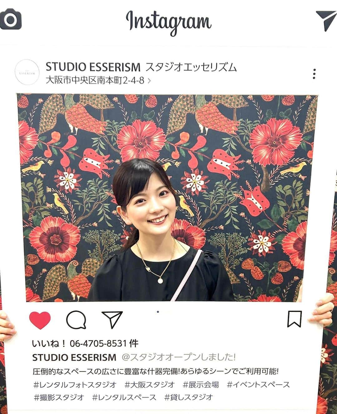 美蘭レンナのインスタグラム：「🌺🌺❤️🌺🌺 . . . おしゃれなレンタルスタジオ @esserism  スタジオエッセリズム✨  メイクルームまでおしゃれ💄 女優ライトあるのも素敵ですよね💓 おしゃれな背景が沢山あるから オンラインイベントにもおすすめ🫶 私も何かイベント開きたいなぁ💓 . . . #大阪#本町#大阪スタジオ #レンタルフォトスタジオ #撮影#撮影スタジオ #イベントスペース #おしゃれ#アー写#イベント」