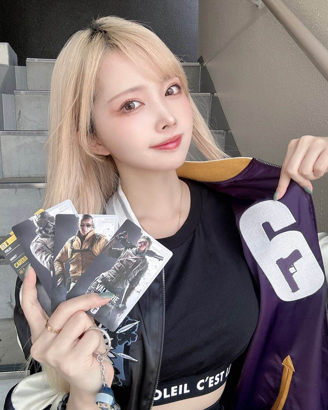 シスルさんのインスタグラム写真 - (シスルInstagram)「【🔊お知らせ】 5/13(土) DreamHack Japan内 #R6SDREAMSHOWDOWN に、 公式コスプレイヤーとして出演します！  シージオペレーターコスプレでのご来場も大歓迎✨ 当日撮影した写真は、公式ハッシュタグ #シージレイヤー大集合inDH をつけて投稿してね！  現地で一緒に写真撮ろう📸💥 📍幕張メッセ　#R6S  . . . . .  #dreamhack #dreamhack2023 #dreamhackjapan  #レインボーシックスシージ #シージ #公式  #cosplayer #cosplaygirl #japanesegirl #コスプレイヤー」5月11日 23時23分 - sithle011