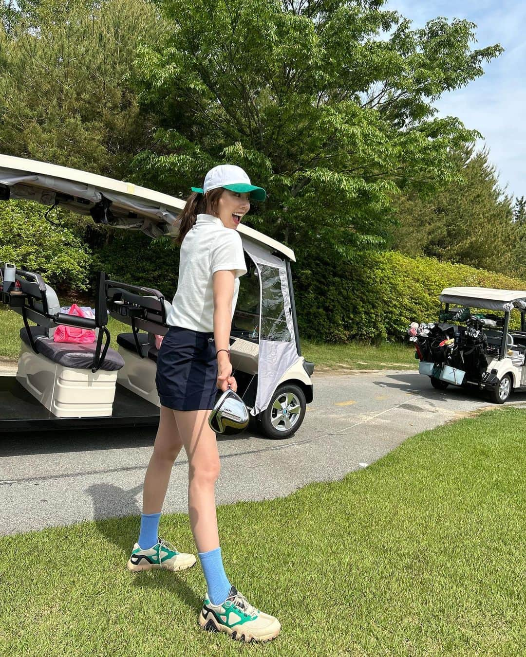 ソン・ダムビさんのインスタグラム写真 - (ソン・ダムビInstagram)「고창 cc에서 3일 골프여행🏌️🏌️ 너무 행복했어 🙈😘 다시 꼭 갈 거야 너무 즐겁게 놀다 가요👏👏😍😍」5月12日 10時29分 - xodambi