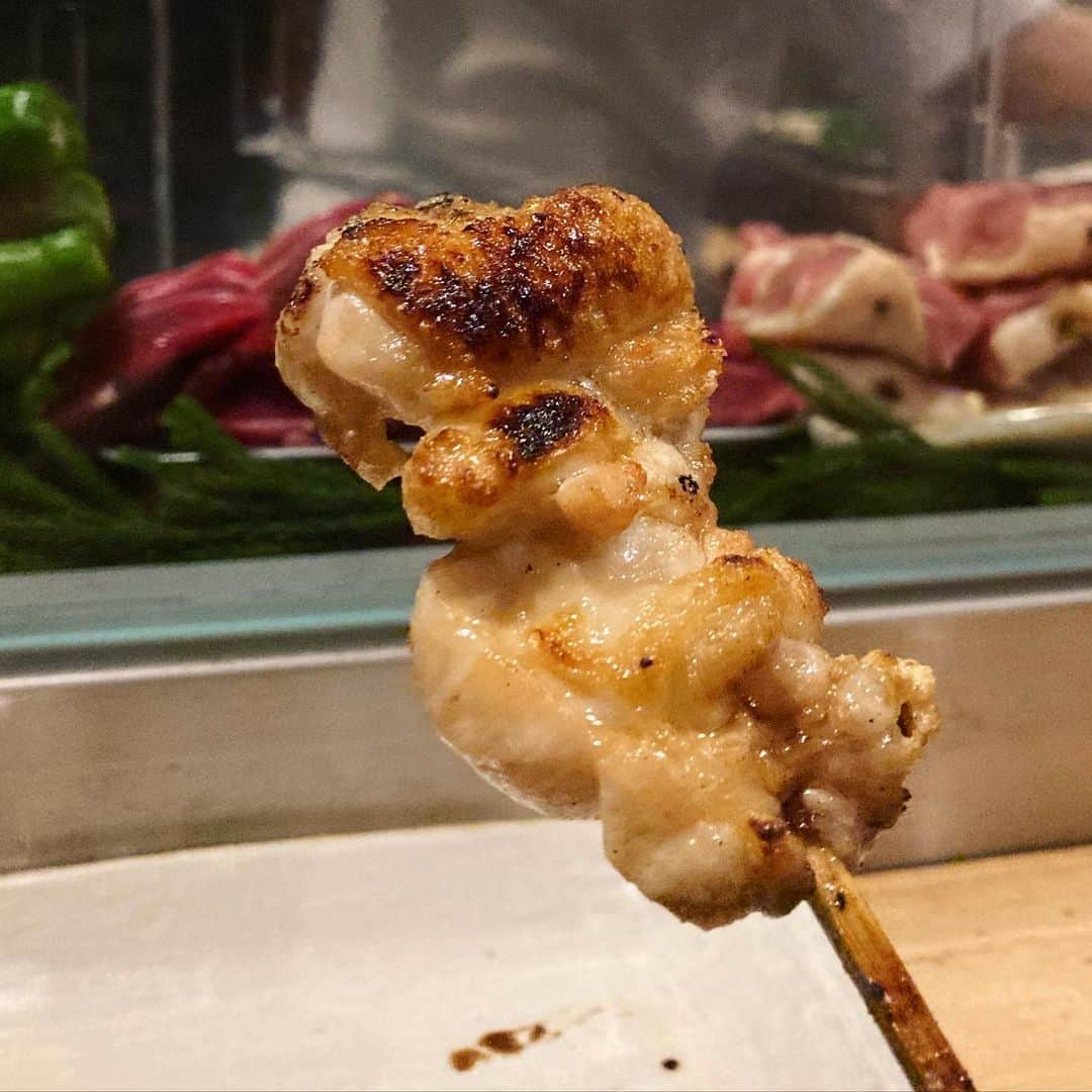 のインスタグラム：「銀座　#鳥よし　 希少部位あるだけ、と追加でお野菜🍠😋  #銀座グルメ #銀座ディナー #焼鳥屋 #焼き鳥屋 #焼き鳥好きな人と繋がりたい  @toriyoshi.nishiazabu  @toriyoshi_niitsu  #ginza #和食　#washoku #西麻布　#西麻布グルメ #酒スタグラム #グルメ女子 #グルメスタグラム #グルメ好きな人と繋がりたい #グルメな人と繋がりたい #恵比寿グルメ  #恵比寿 #六本木 #やきとり　#焼き鳥　#焼鳥 #焼鳥好きな人と繋がりたい #yakitori #ヤキトリ　#日本酒　#ビール #ノンアルコール #ノンアル」