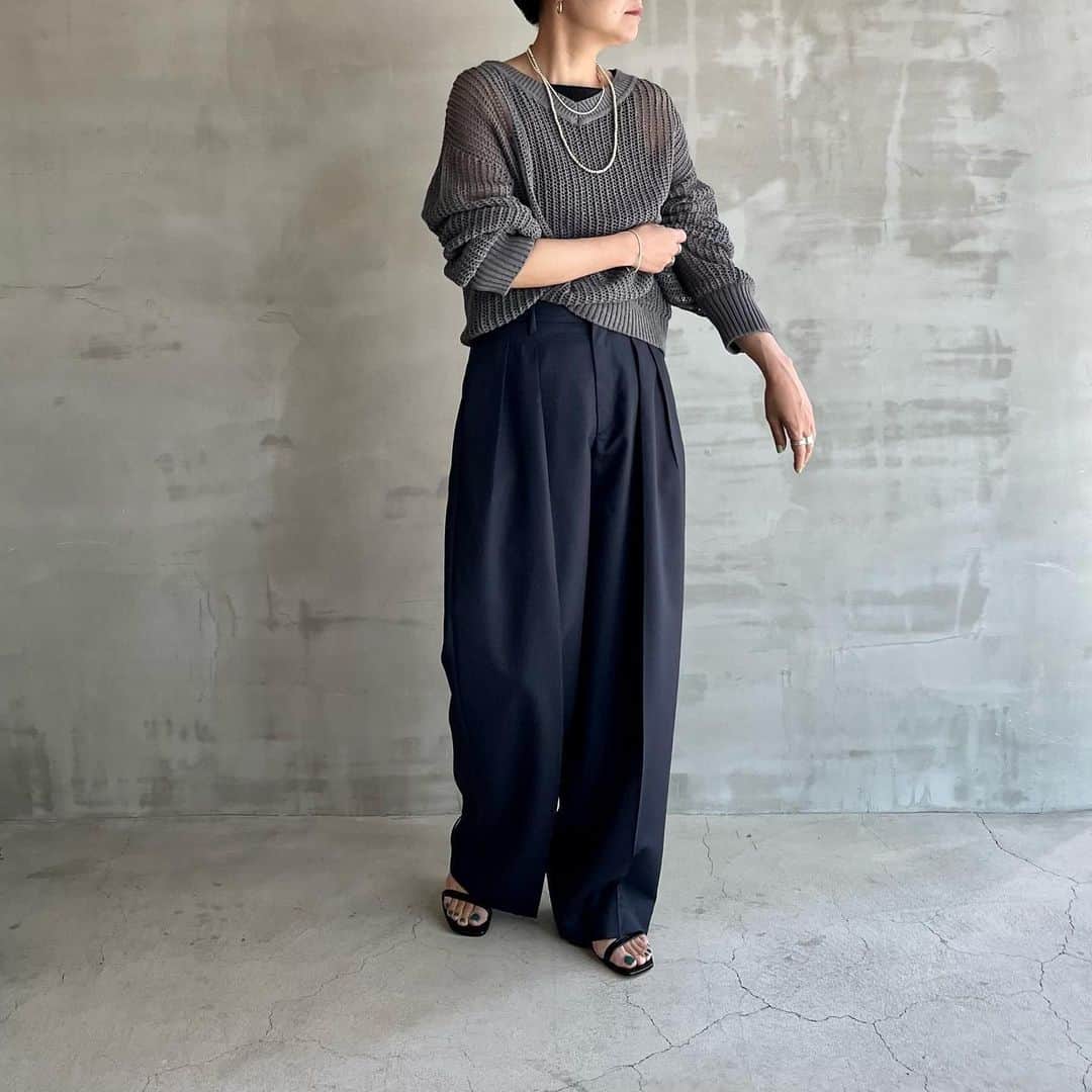 エリオポールさんのインスタグラム写真 - (エリオポールInstagram)「2023 Summer Collection  Knit  19.800yen / HÉLIOPÔLE   Ref: 13003043041HN Color: Beige. Pink. Gray Siz: 38  店舗にてお電話による通販対応も承っております。  HELIOPOLE代官山店  03 3770 6438  HELIOPOLE 札幌店  011 209 5455  HELIOPOLE 広島店  082 542 7033   @heliopole_official #HELIOPOLE  #エリオポール」5月12日 10時11分 - heliopole_official