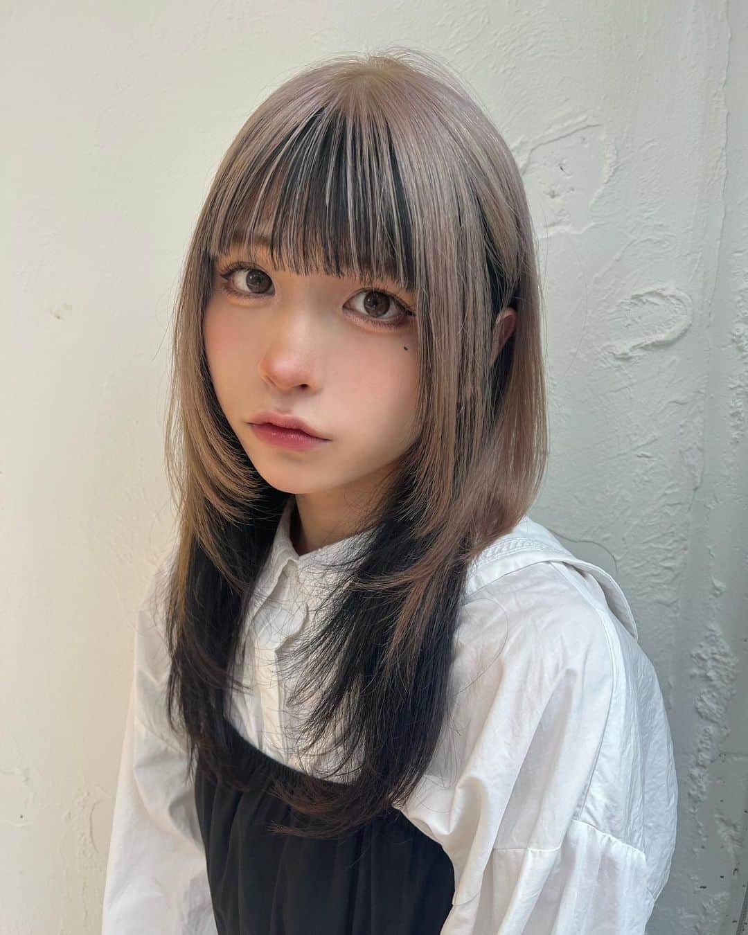 ぎんしゃむのインスタグラム：「ワンマン前にリタッチ行った＾＾」