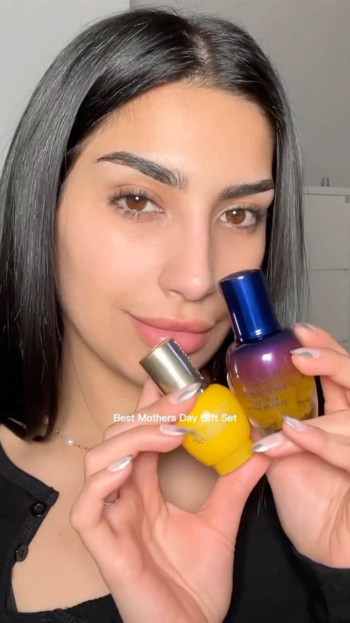 ロクシタンのインスタグラム：「Have you gotten her gift yet? 😅💛Ft: @honasbarz #mothersday #mothersdaygift #skincare #loccitane #momgifts」
