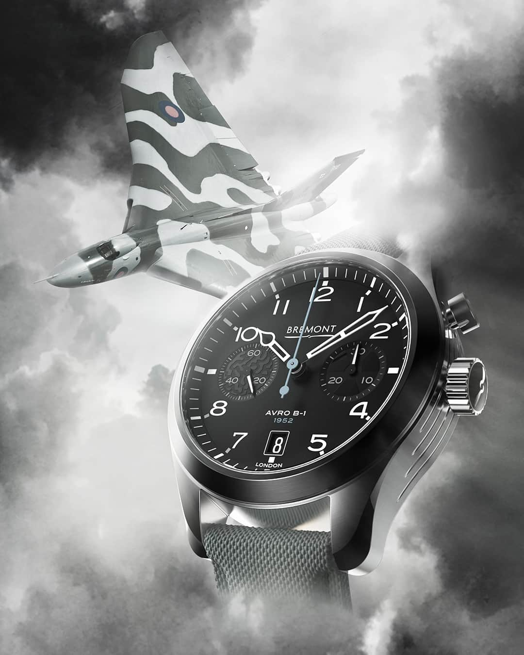 ブレモンさんのインスタグラム写真 - (ブレモンInstagram)「THE LIMITED EDITION BREMONT VULCAN  Limited to only 250 pieces, the 42mm Vulcan forms part of Bremont’s Armed Forces Collection in partnership with the British Ministry of Defence, specifically based on the architecture of the Bremont Arrow, a watch inspired by the Royal Air Force.   The Limited Edition timepiece weaves in some subtle details synonymous with the historic aircraft. The Vulcan’s matte black dial features a running seconds sub-dial at 9 o’clock with a two-tone 3-D camouflage design, and the elapsed minutes 3 o’clock counter features a nuclear symbol indicating the arsenal carried onboard.  Find out more about the Bremont Vulcan and it's design details at the Link-in-Bio 🔗  #Bremontwatches #BremontVulcan #AvroVulcan #Vulcan #aircraft #watches #watchesofinstagram #watchcollector #lume #RAF #HMAF #Bremontmilitary」5月12日 3時01分 - bremontwatches