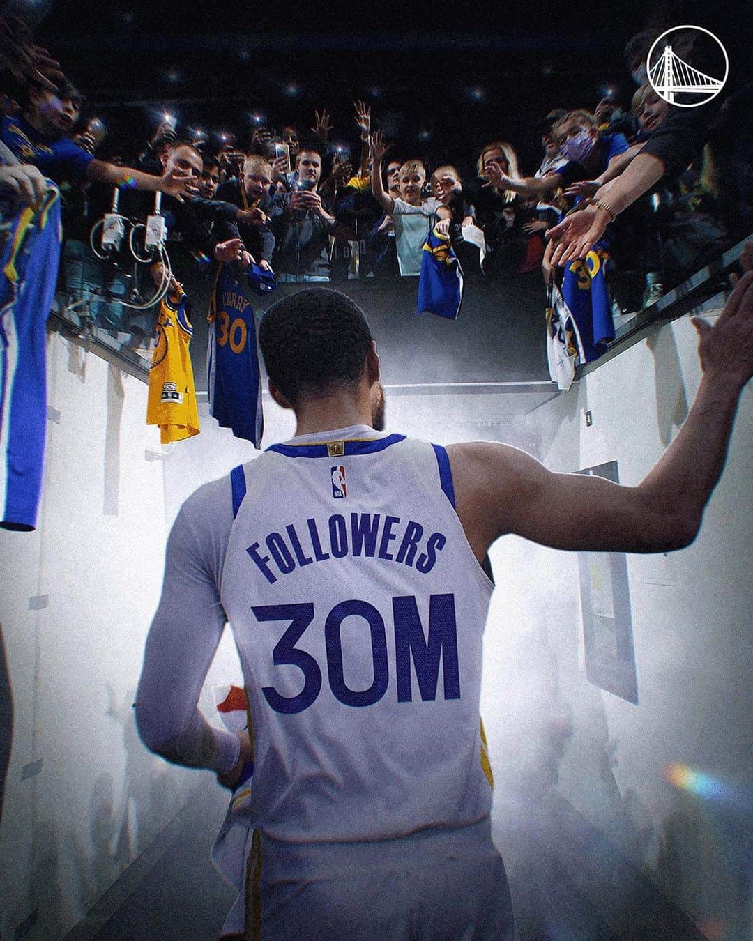ゴールデンステート・ウォリアーズのインスタグラム：「30 million strong. The BEST fans in the world.  Thank you, #DubNation 💛」