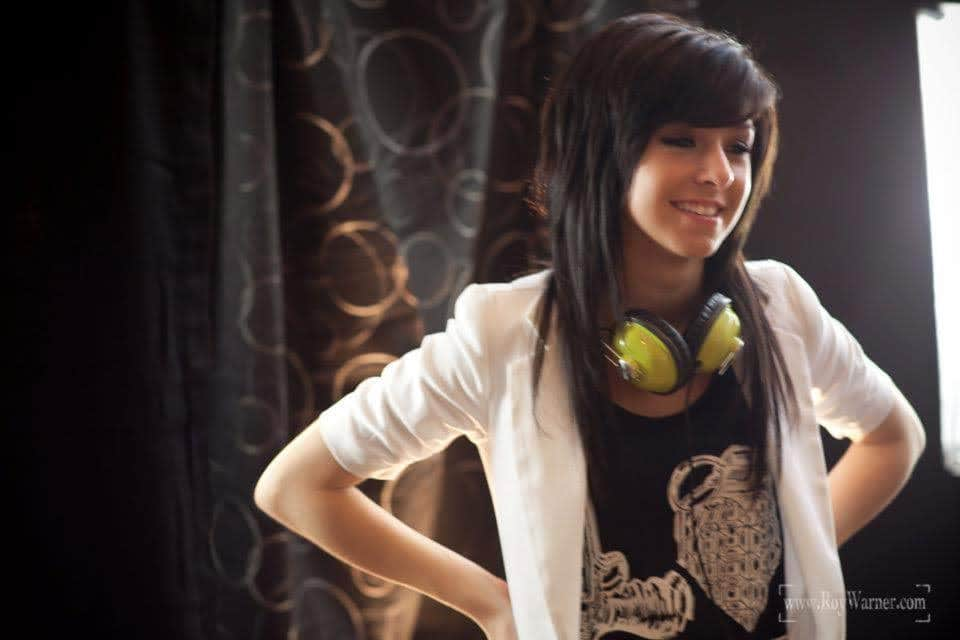 クリスティーナ・グリミーさんのインスタグラム写真 - (クリスティーナ・グリミーInstagram)「Happy #GrimmieThursday Team! Did you know that the Advice music video was filmed 12 years ago today? Enjoy these behind the scene pictures #TeamGrimmie 💚」5月12日 4時00分 - therealgrimmie