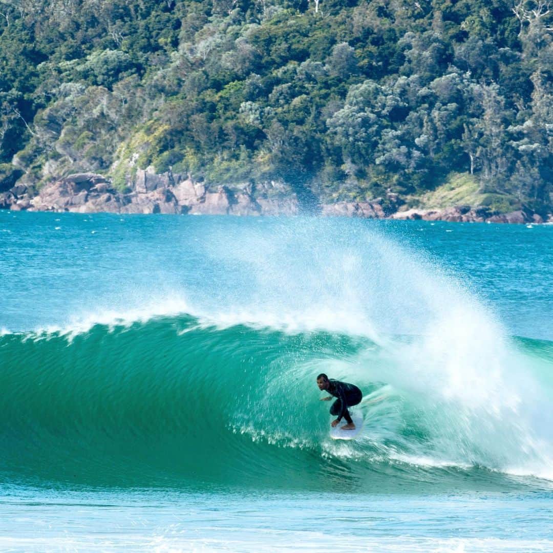 のインスタグラム：「What an epic couple of days chasing waves up the coast with @manning.gregoryy @rhys_smithers @jimmylees @mitchyv_84 @boskophoto_ @rivvia.projects」