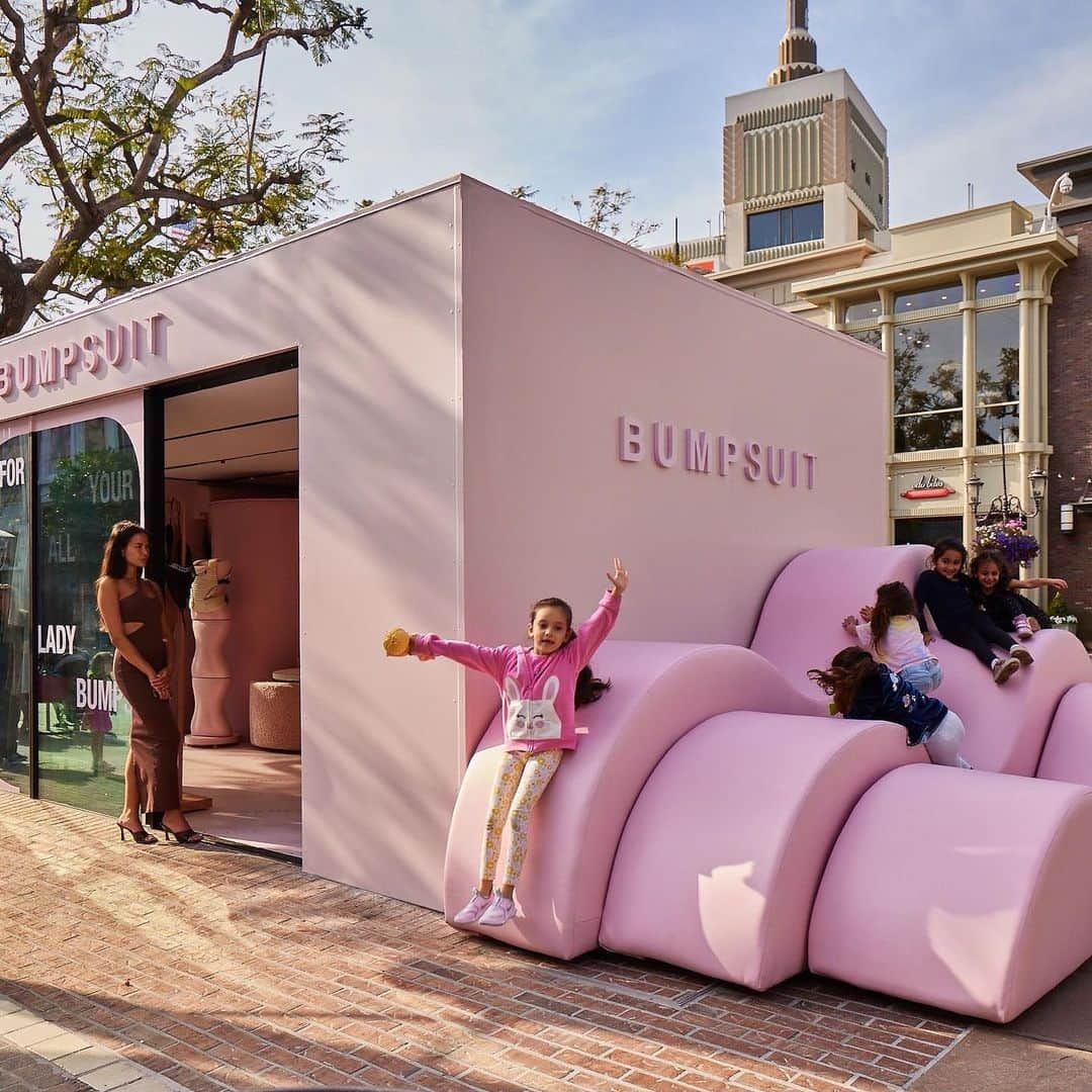 ニコール・トルンフィオさんのインスタグラム写真 - (ニコール・トルンフィオInstagram)「A VISION bought to life 😍😍😍 @bumpsuit Pop-up @thegrovela 💗💗💗 so proud of this! Our first retail experience, we are so excited to meet our LA community. Stop by to feel our buttery soft material, see our new Shapewear Swim and pick up our Armadillo Baby Carrier 💗we will be here until May 24th  Design by @foxfoxstudio fabrication by @suite650 @unboxedgroup」5月12日 7時17分 - nictrunfio