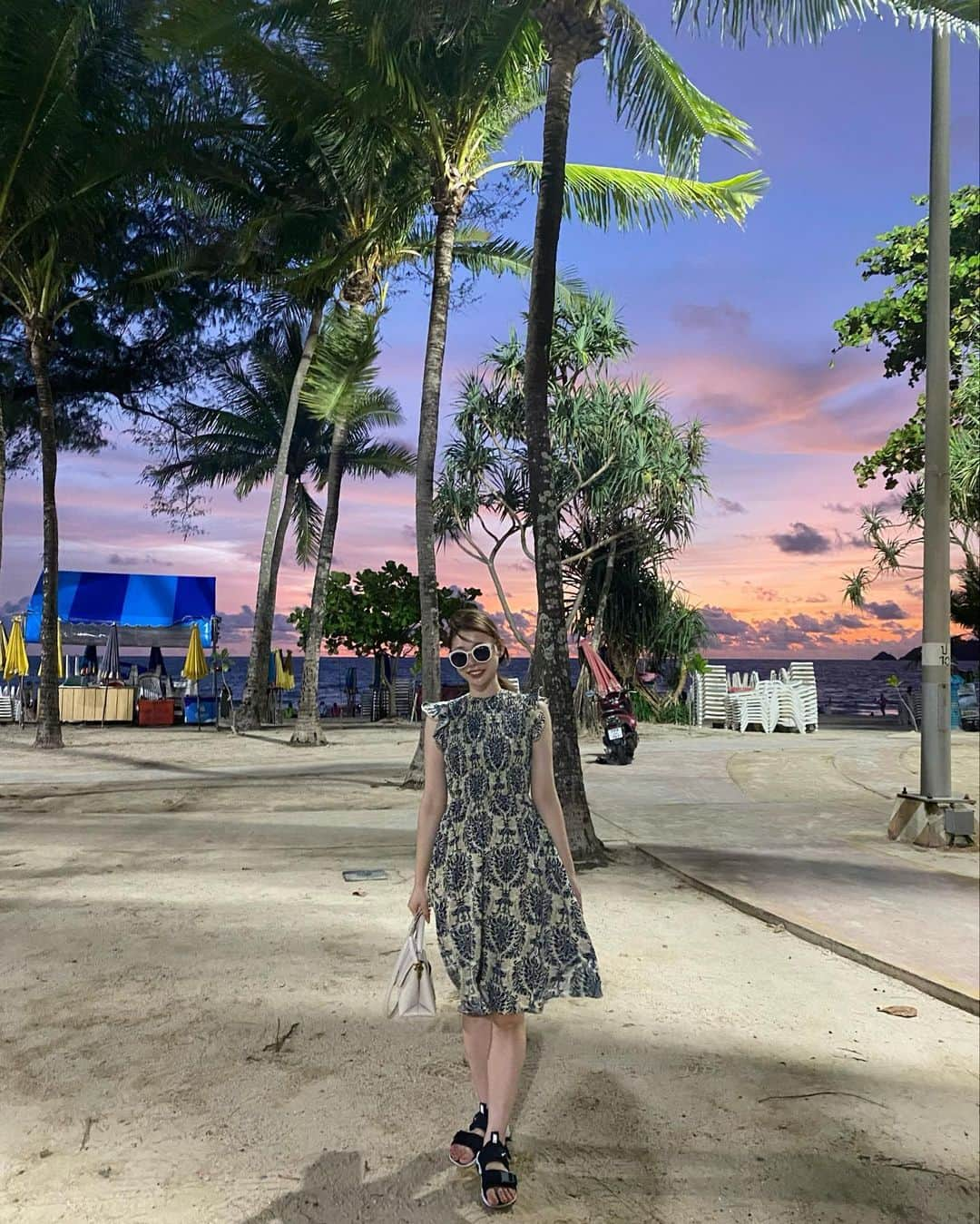 karen okajimaさんのインスタグラム写真 - (karen okajimaInstagram)「サンセットは癒し🌇🌅   #プーケット #Phuket #プーケット旅行 #プーケット女子旅 #okaji_Phuket #おかじ旅行記」5月12日 18時58分 - karenokajima0318