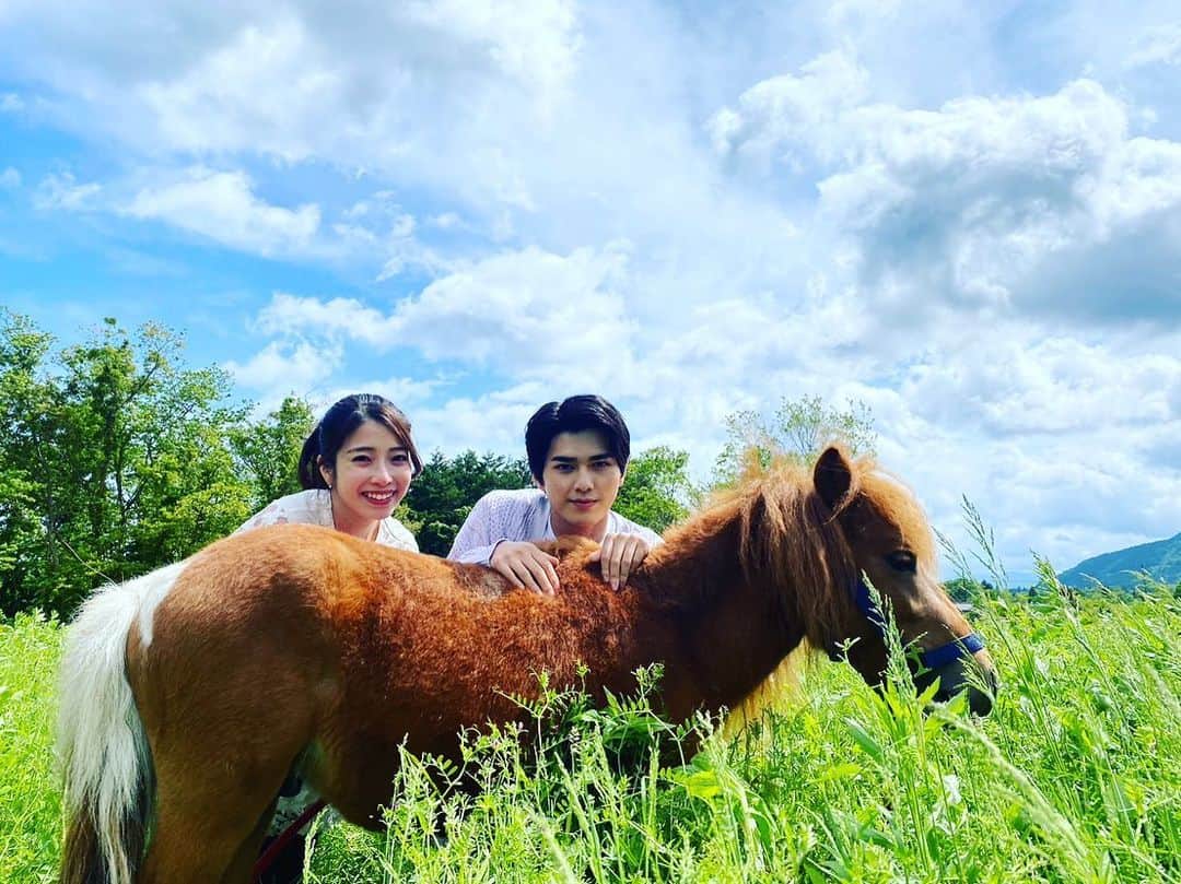 朝日放送「おはよう朝日土曜日です」のインスタグラム：「滋賀大満喫の旅〜🐴🐸🍅 #ポニー#かわゆす#みなくちファーム#NOHVA#びわこベース#小さな水族館#ビワコアクアポニックス#トマト  #おは土#おはよう朝日土曜日です#ABCテレビ #真田理希#小椋寛子」