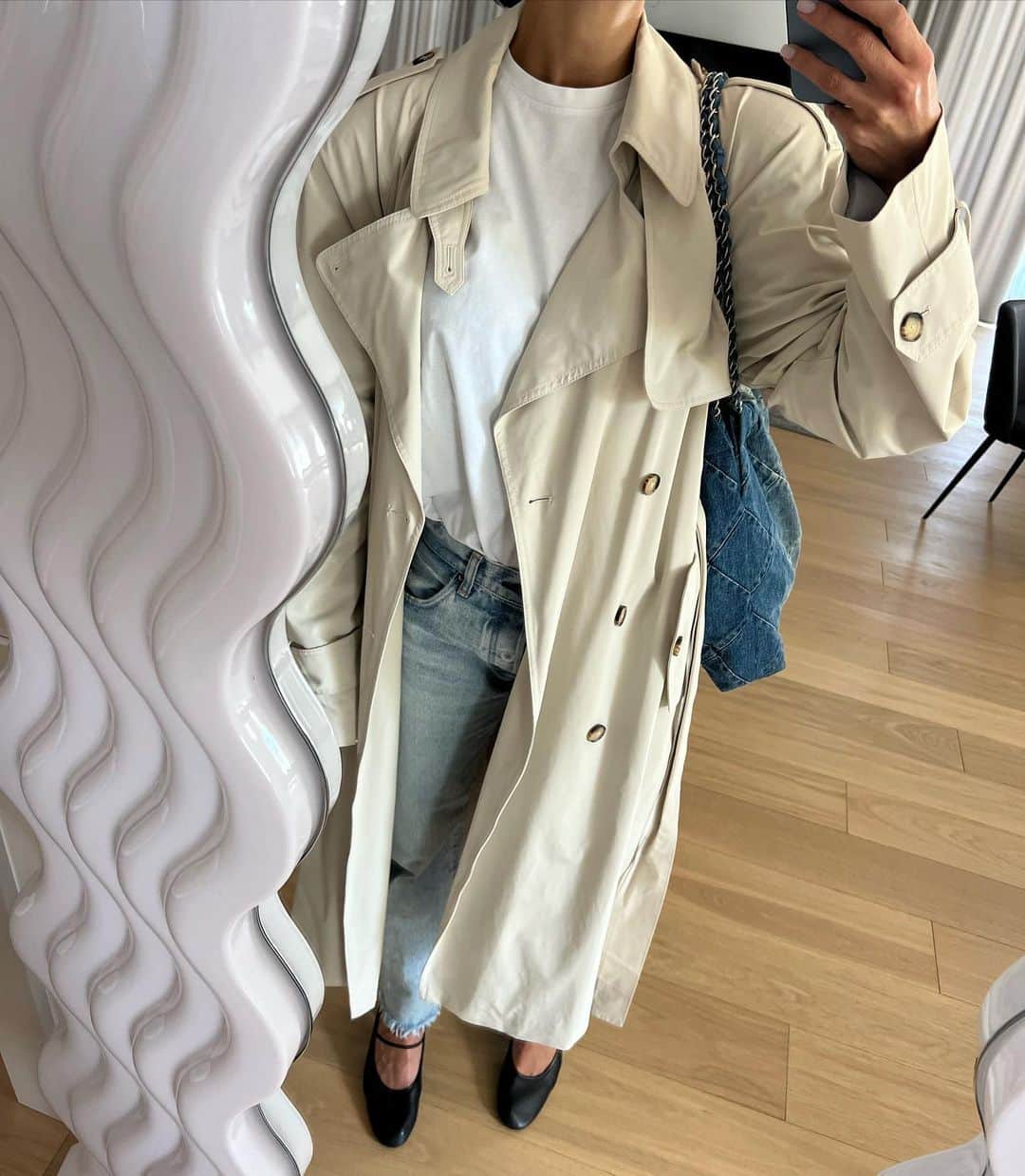 アルトゥール・ボルツさんのインスタグラム写真 - (アルトゥール・ボルツInstagram)「🕵🏽‍♀️🥷🏽」5月12日 19時00分 - arturboruc