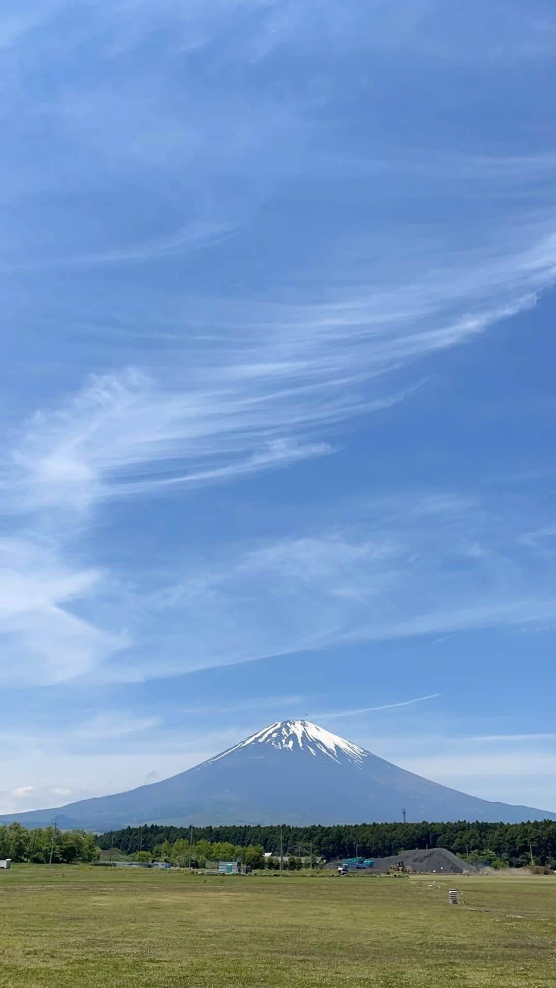 後鳥亮介のインスタグラム：「🗻🗻🗻」