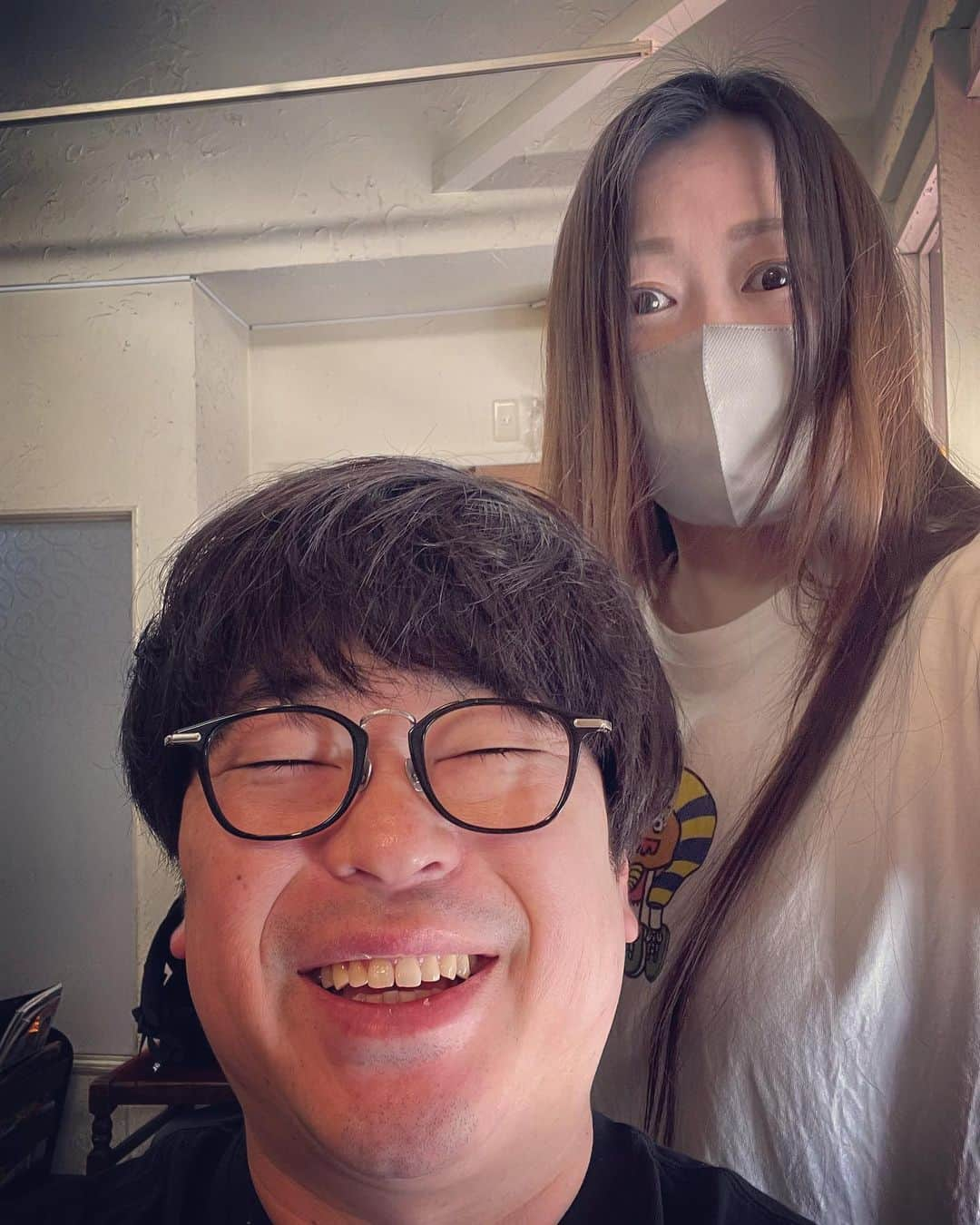 杉本知香さんのインスタグラム写真 - (杉本知香Instagram)「多才な顔ぶれ😆😆😆 村田くんが車掌役で出演してる TBS金曜22:00〜「ペンディングトレイン」 本日第4話！楽しみ😆😆😆  #中目黒美容室 #パンクブーブー黒瀬#パンクブーブー #とろサーモン村田#とろサーモン#ペンディングトレイン #天津向#天津#オタク界のカリスマ  #セブンbyセブン享奈緒 #セブンbyセブン #エンプティステージ  #大西ユースケ#吉本俳優部  #ひで麿#占い芸人」5月12日 13時43分 - sugimotoc