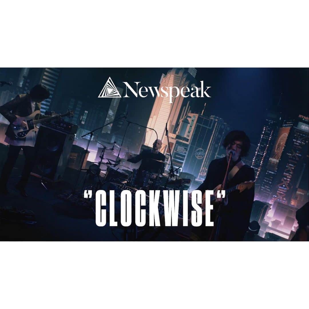 ワーナーミュージック・ジャパンさんのインスタグラム写真 - (ワーナーミュージック・ジャパンInstagram)「#Newspeak   New Single 「Clockwise」が本日リリース！💿  バーチャルプロダクションを活用したパフォーマンス映像も公開📸  🎧Streaming & Downloadと 🎥パフォーマンス映像へのリンクはストーリーズ/ハイライトに✍️  #Clockwise @newspeak_band」5月12日 15時11分 - warnermusic_jp