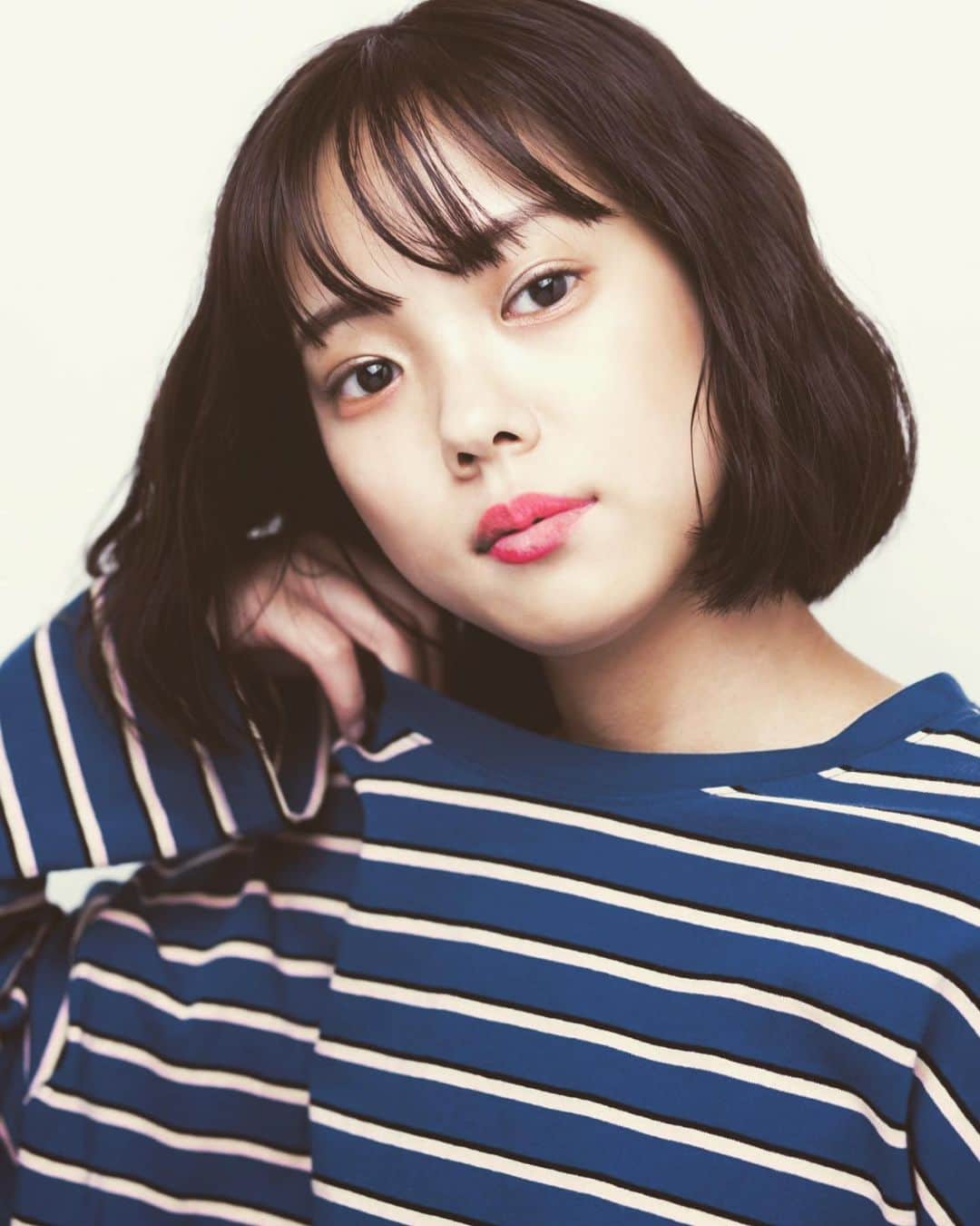 中山来未のインスタグラム：「いつも、応援してくださっている皆様へ  ご報告です。 この度、ニコフイルム( @nicofilm_official )に 預かり所属というかたちで所属することになりました。  新たなご縁に心から感謝しています。 役者としても、人としてもより一層成長していけるよう精進し続けます。  どうぞ宜しくお願いいたします。」