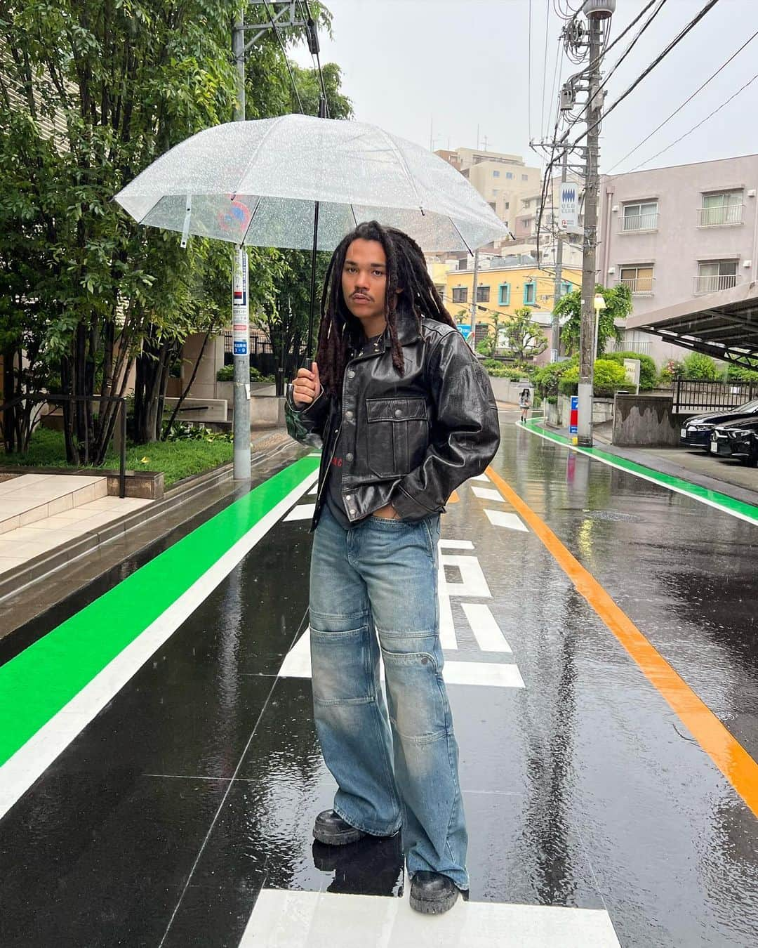 ルカ・サバトのインスタグラム：「Saved this fit for a rainy day」