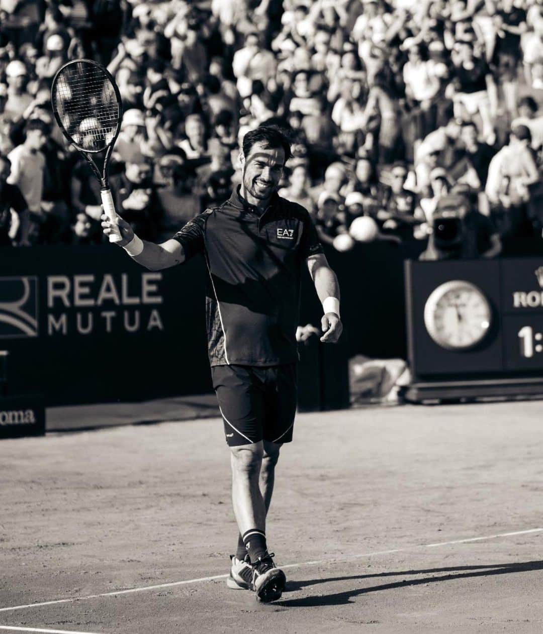 ファビオ・フォニーニさんのインスタグラム写真 - (ファビオ・フォニーニInstagram)「I love this court 🤍🖤」5月13日 4時02分 - fabiofogna