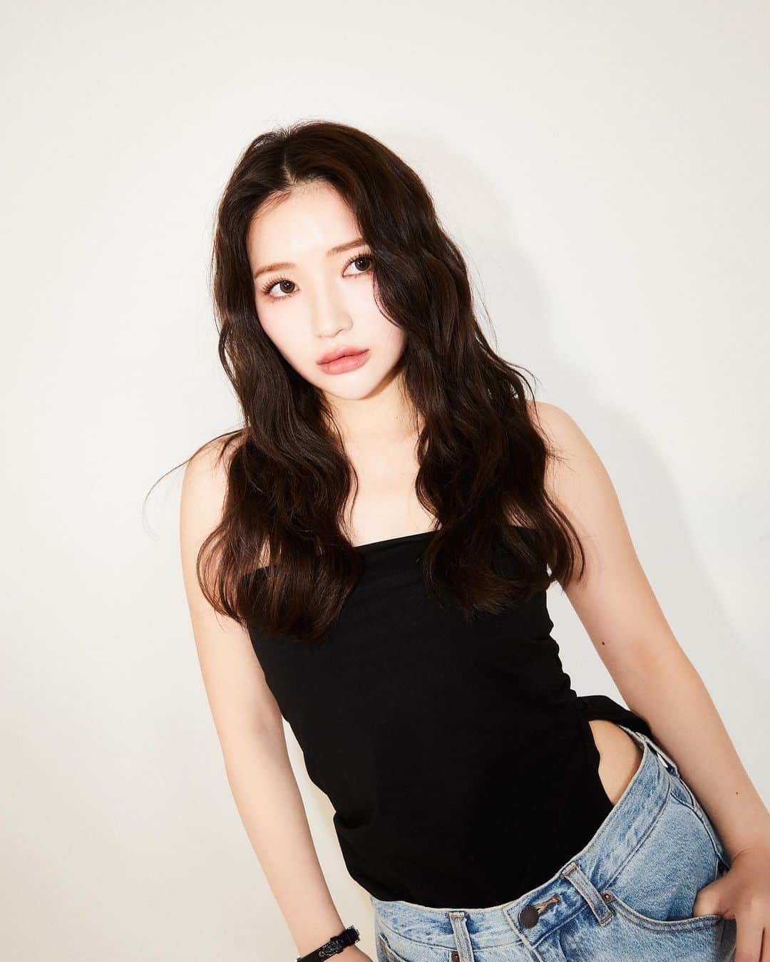 南りほのインスタグラム：「lovely black🧸🖤🖤🖤」