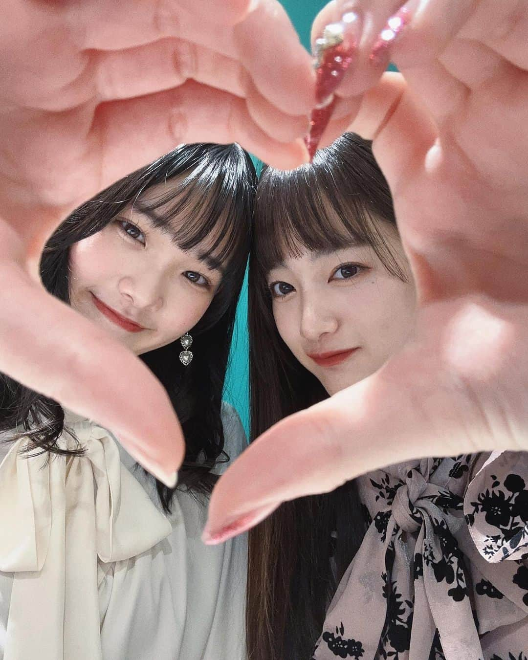 桜木心菜さんのインスタグラム写真 - (桜木心菜Instagram)「ℓσνєりさち♡ . . . #juicejuice さん #入江里咲 #りさち #ジュースジュース #私立恵比寿中学 #桜木心菜 #初デート #いっぱい喋った ‪^ ^  #りさちの面白すぎエピソードいっぱいあります 笑」5月12日 20時12分 - sakuragi_cocona_official