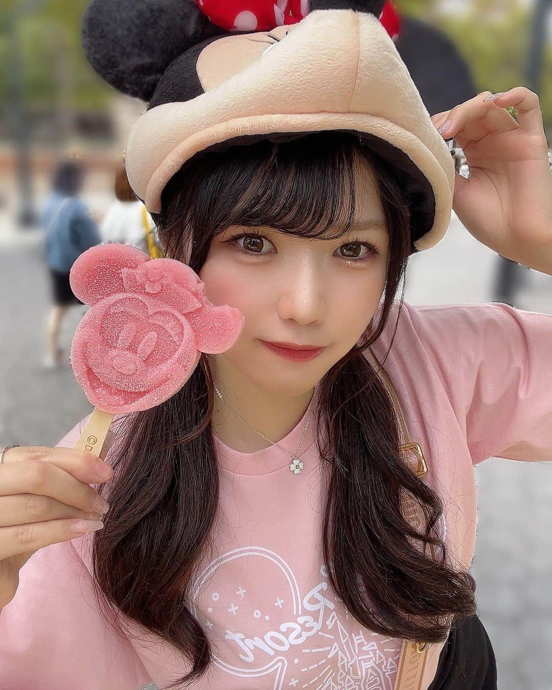 月愛きららのインスタグラム：「ディズニー行ったら夢叶うってま？？  #disney #disneysea #ディズニー #ディズニーシー #03 #ディズニーコーデ #アイドル」