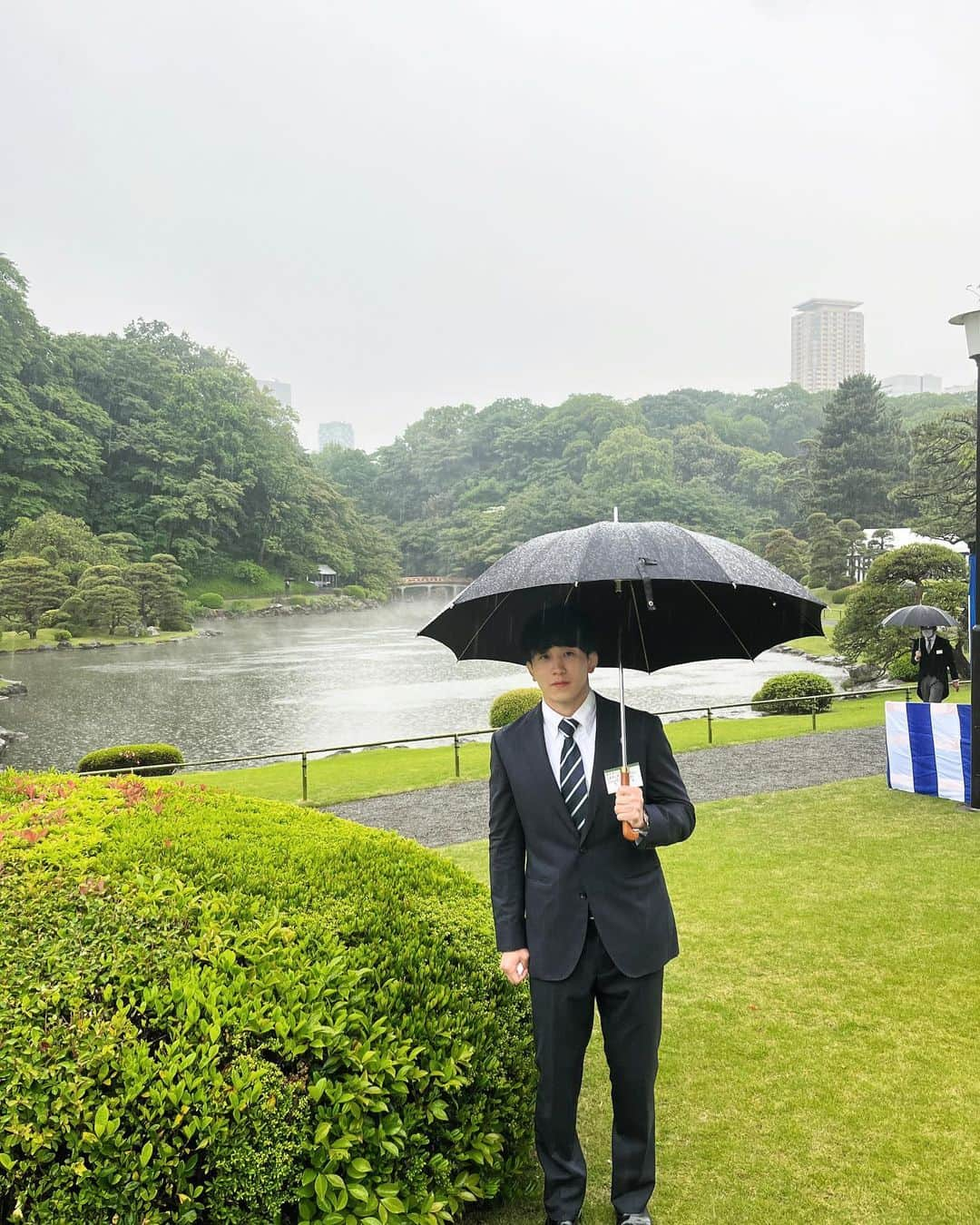 乙黒拓斗のインスタグラム：「昨日、赤坂御苑で開かれた 園遊会に出席させていただきました。 色々なお話をさせていただき、素敵な時間を過ごすことができました。」