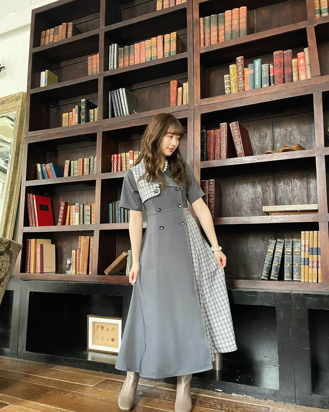 佐々木彩夏さんのインスタグラム写真 - (佐々木彩夏Instagram)「🤍  グレー人気でうれしいな🩶  @maisondefleur_press @maisondefleurpetiterobe_press2  #maisondefleur #maisondefleurpetiterobe #あーりんぐらむ」5月12日 20時48分 - ayaka_sasaki_official