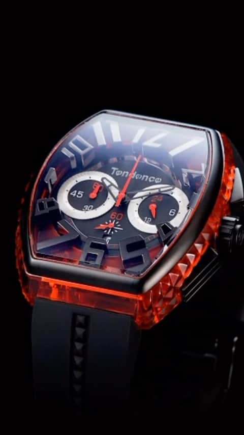 Tendencejapanのインスタグラム：「Tendence PIRAMIDE NEW COLOR TY860002-BK 79,200(tax in)  ケースサイドに敷き詰められた”ピラミッド“が煌めく トノー型のPIRAMIDEから新作2カラーが登場。 本日より2店舗のみで先行発売を開始します。   ■テンデンス公式オンラインストア ■テンデンス表参道店にて。 ＠tendence_omotesando 0120-700-411 #tendence  #テンデンス」
