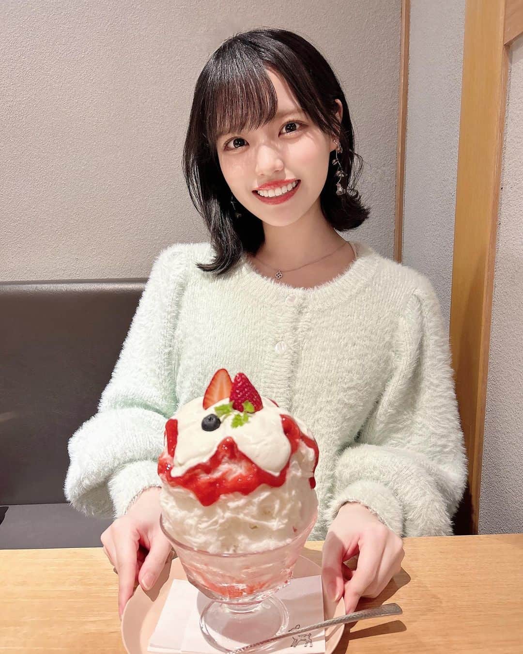 岩田陽菜さんのインスタグラム写真 - (岩田陽菜Instagram)「暑くなってきたからねっ🐻‍❄️🍓」5月12日 21時17分 - hina_naso_stu48