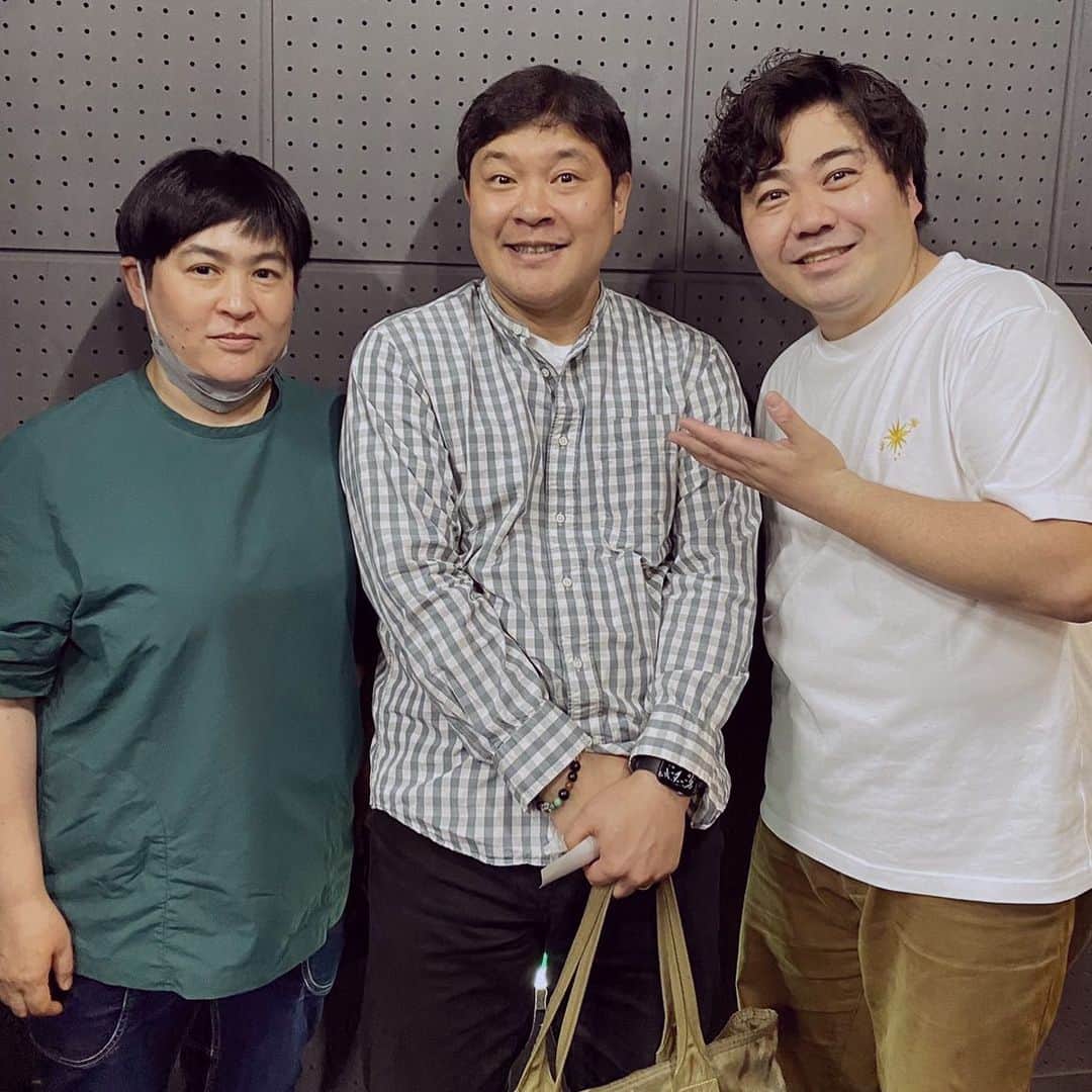 竹井亮介のインスタグラム：「2023年5月12日。 シアタートップスにて東京マハロさん観劇記念。 #福澤重文 氏 #加藤美佐江 氏 #すてきなひとと」