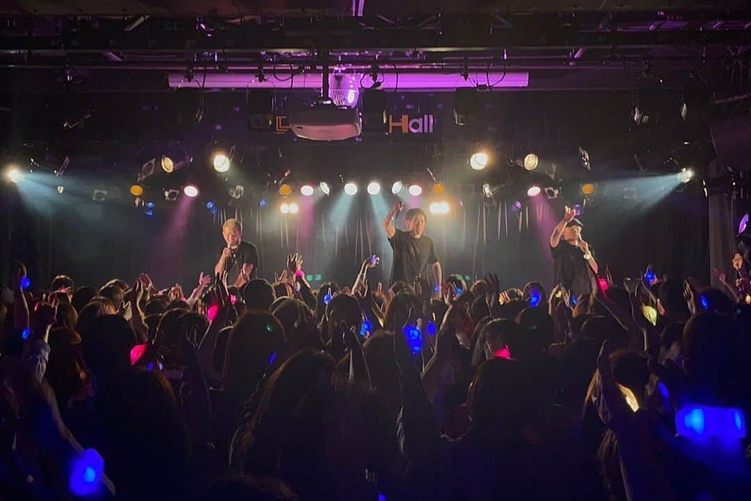 YUICHIROさんのインスタグラム写真 - (YUICHIROInstagram)「. DEEPファンクラブライブ「Thank you」大阪公演 お越し下さったDEEPERの皆さん、本当にありがとうございました‼︎ めちゃくちゃ楽しかったです‼︎ 想いはブログに綴っております☺️ #DEEP #Thankyou」5月12日 21時35分 - deep_yuichiro_official