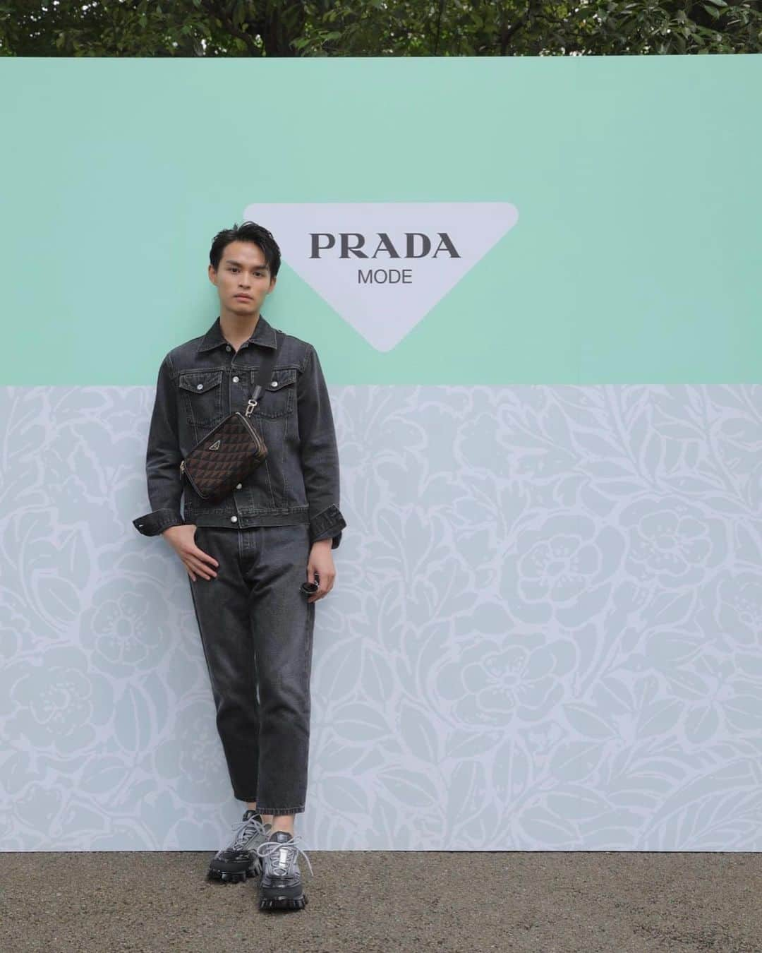 兵頭功海のインスタグラム：「@prada  「PRADA MODE TOKYO」に。 ファッション、音楽、アート、自然 全てが美しかった。 侃と愛莉さんとも📸 #prada #pradamode」