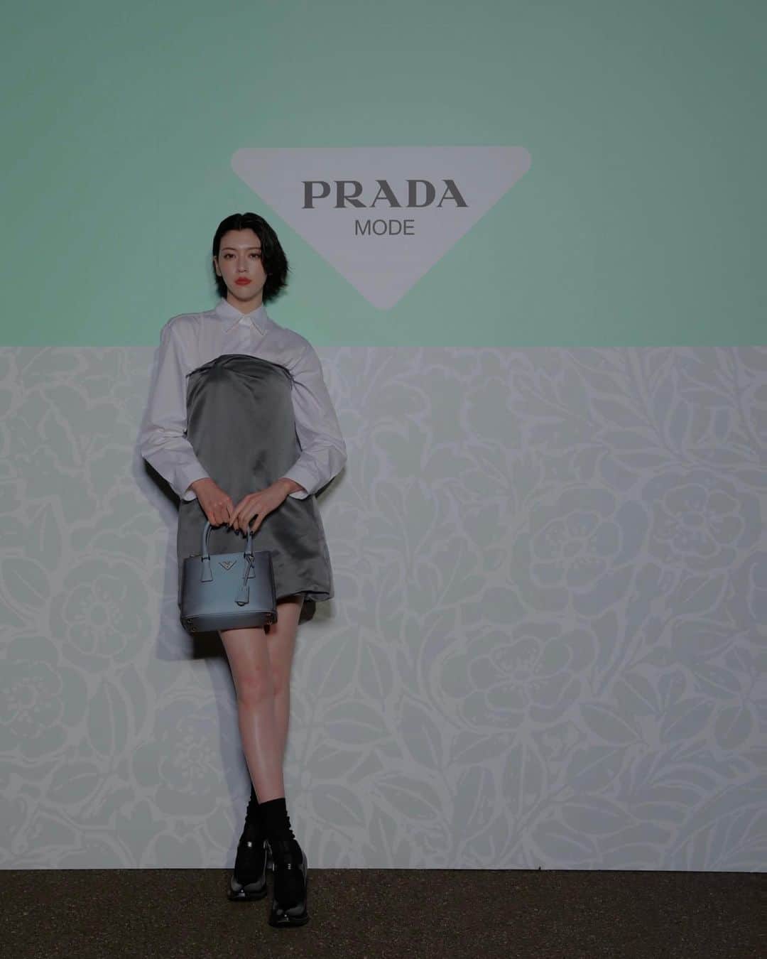 三吉彩花のインスタグラム：「-PRADA-  @prada  #pradamode」