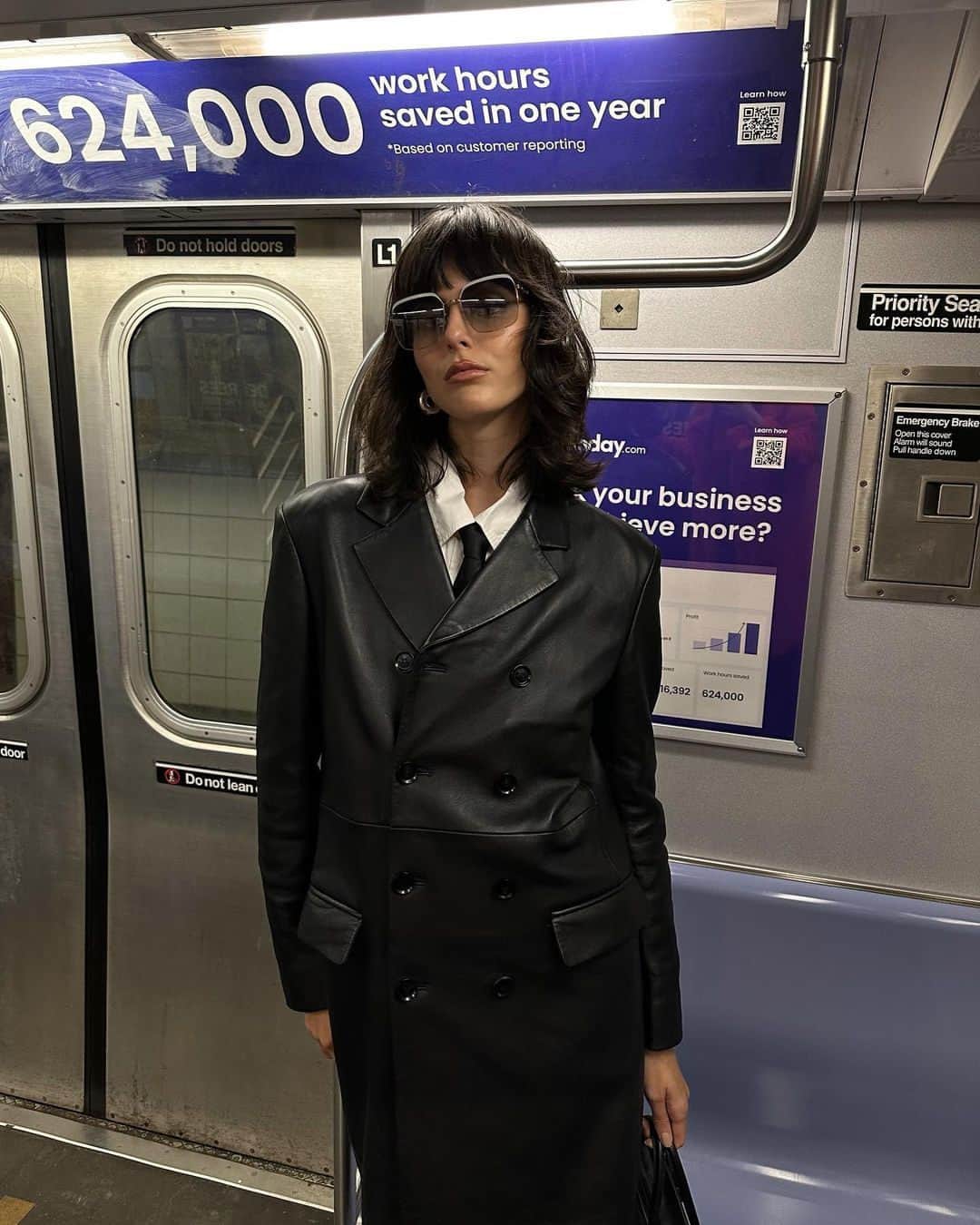 MYKITAのインスタグラム：「Metro moments – @justinesoranzo wears an archive frame from the DECADES collection.」