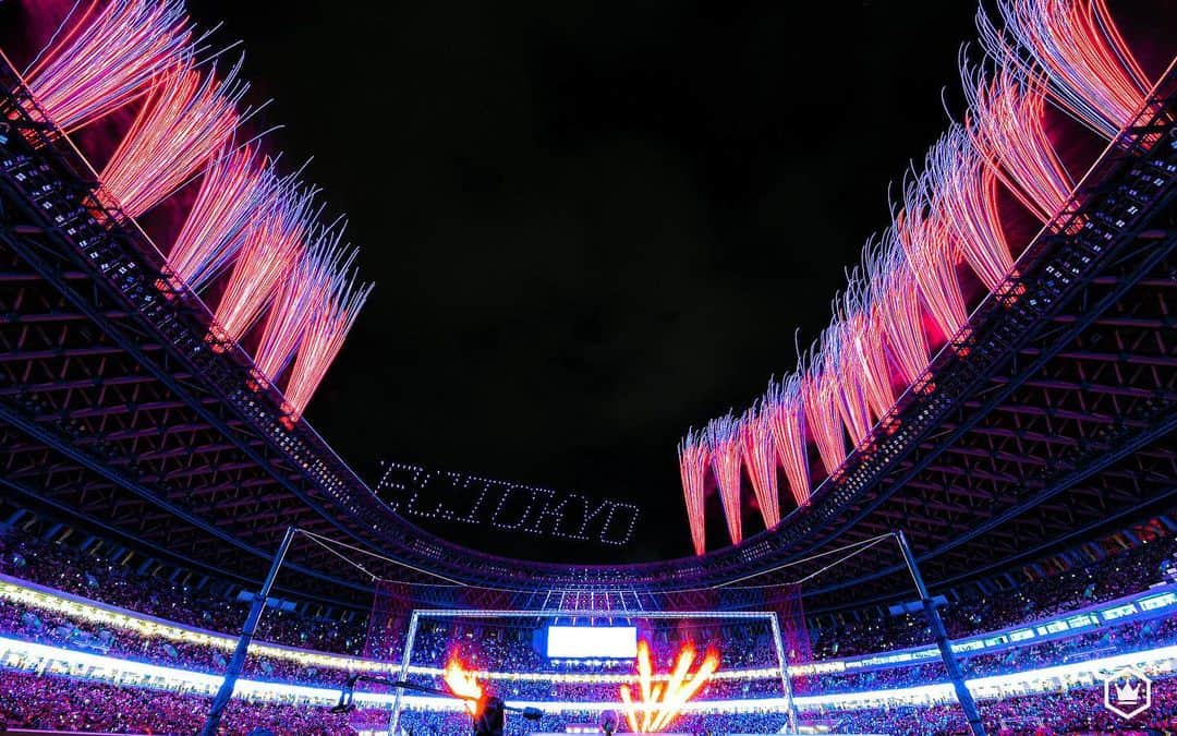 サッカーキングさんのインスタグラム写真 - (サッカーキングInstagram)「. 『Jリーグ30周年記念スペシャルマッチ』と銘打たれた多摩川クラシコで、特別演出「FIREWORKS DRONE SHOW」がサポーターを魅了。花火1000発、ドローン200機が国立の夜空を照らす（2023.5.12）  📷Photo by @shimpeei（SOCCERKING）  #fctokyo #FC東京 #多摩川クラシコ #BEYOND挑みつづける #J30 #Jリーグ #JLEAGUE #J撮り #サッカーキング #サッカー #soccer #football #⚽️」5月12日 22時51分 - soccerkingjp