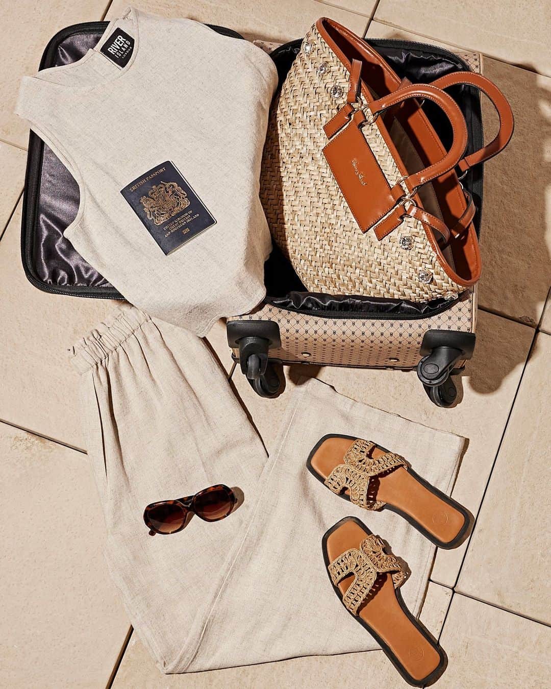 River Islandさんのインスタグラム写真 - (River IslandInstagram)「The assignment is airport dressing. Which one are you wearing? 😎 . #ImWearingRI #Linkinbio to shop  Coming Soon! White Linen Trousers - 755669 Brown Weave Beach Tote - 755583 Tan Weave Flat Sandals - 755237」5月12日 23時00分 - riverisland