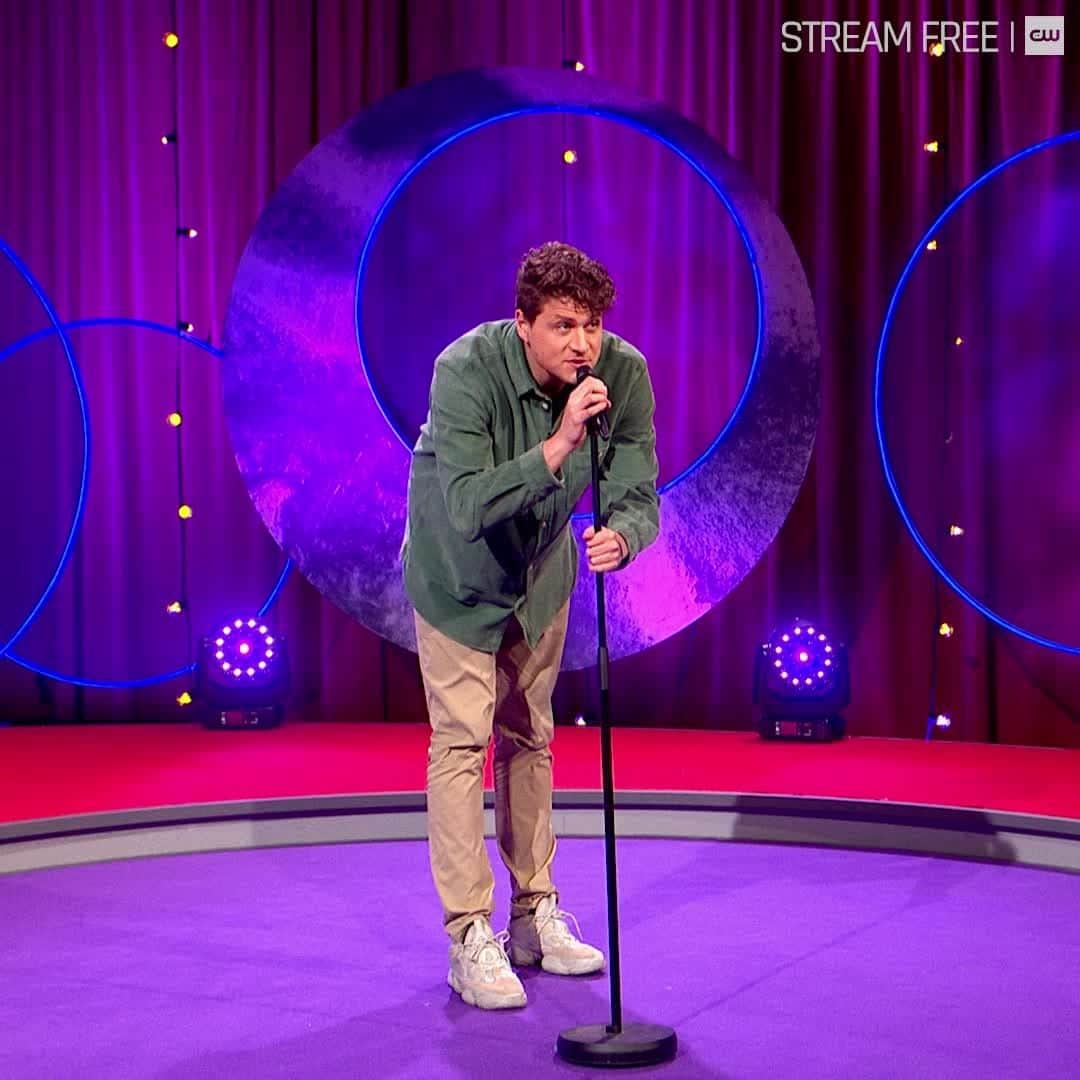The CWのインスタグラム：「And now for a special announcement! A new #CWJokeOff airs tonight at 9:30/8:30c! Stream free tomorrow on The CW!」