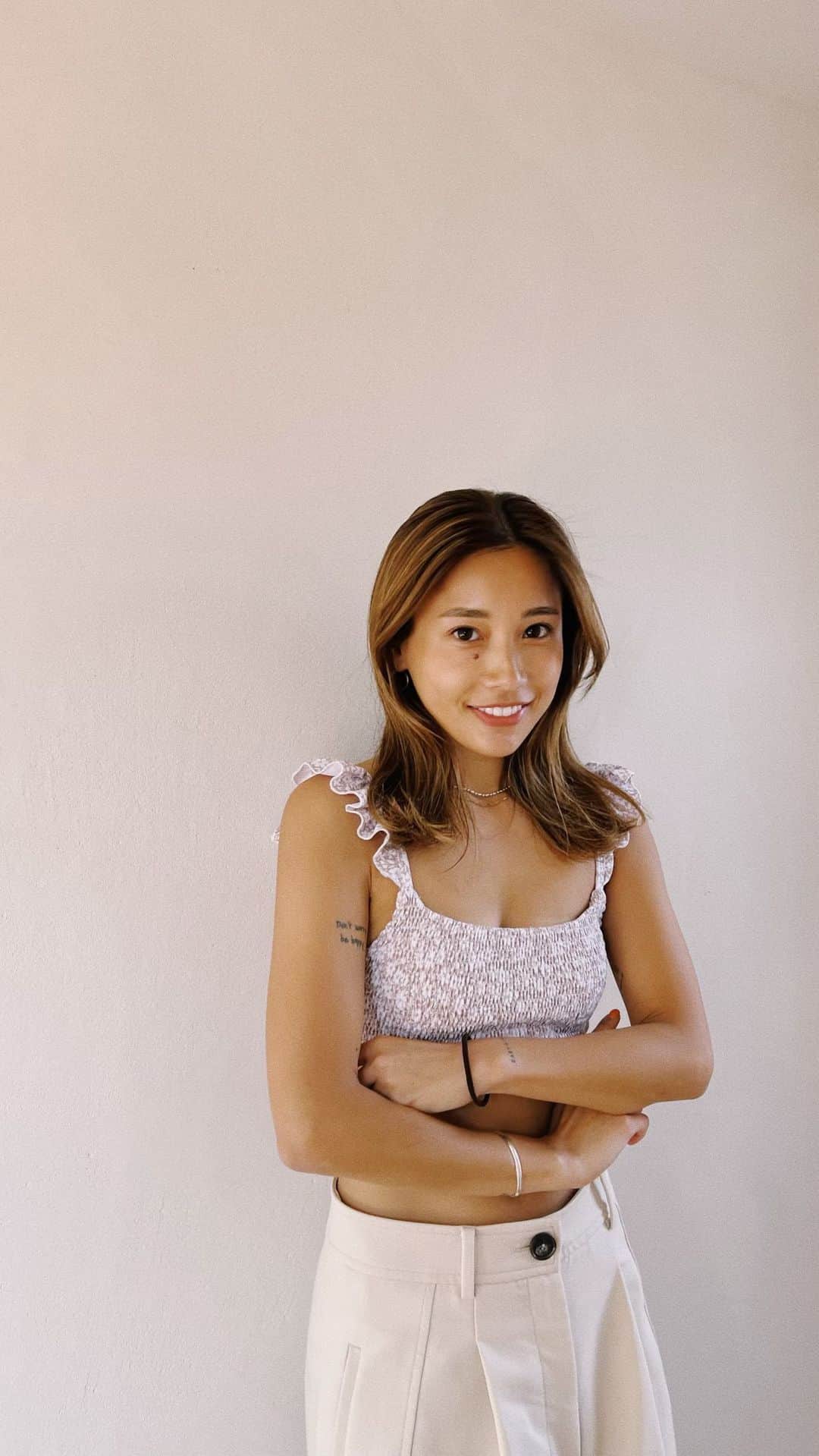 馬詰まほのインスタグラム：「Take it  Slow( ◠‿◠ )♡」