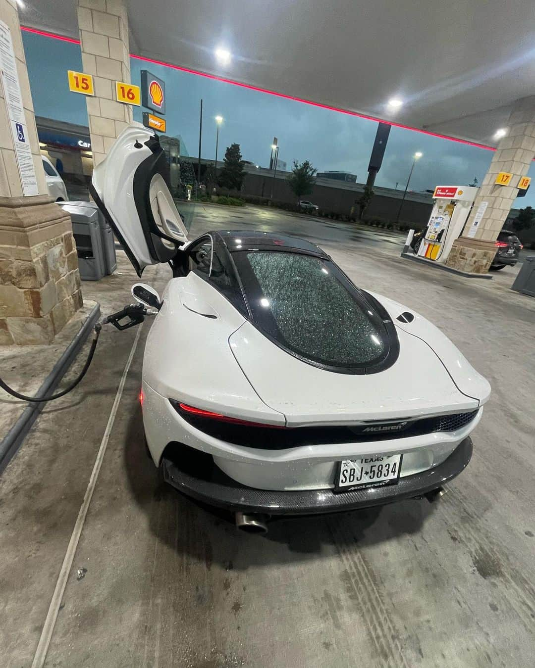 CARLiFESTYLEさんのインスタグラム写真 - (CARLiFESTYLEInstagram)「There’s a whole lot of grand but nothing touring about this McLaren GT… 🥵 Equipped with our STAGE 2 ECU REMAP & exhaust built by @euro_houston 💣 @dmetuningtexas   📞 CALL +1 (901) 351-5258 | @DMEtuningTexas   DM/Text/Call us @DMEtuningTexas for a Quote or Questions! We can Tune Most Cars Remotely! 🌎 You can see HP/TQ figures for all models on our website! (Link in Bio) 🙄 - #dmetuningtexas #dmetuning #mclaren #mclarengt #mclaren720s #720s #720sspider #mclaren765lt #765lt #765ltspider #mclaren600lt #600lt #600ltspider #570s #570sspider #mclarensenna #mclarenp1 #mclarentalk #tuningcar #ecutuning #exhaust #1320video #supercar #hypercar #carsofinstagram #carinstagram #cargram #carlifestyle #reels」5月13日 5時12分 - carlifestyle