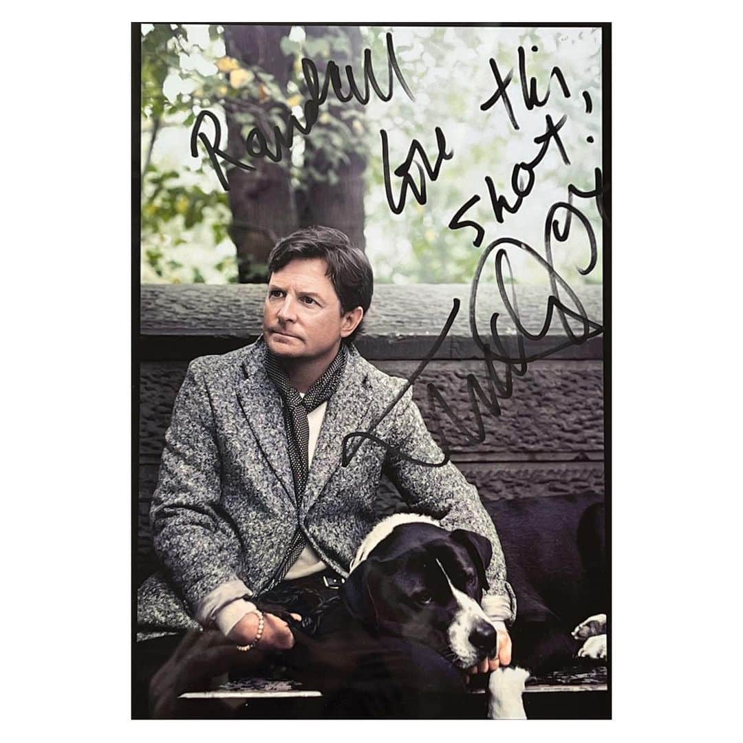 ランドール・スラヴィンさんのインスタグラム写真 - (ランドール・スラヴィンInstagram)「Michael J Fox & Gus Just watched on @appletv  the new doc STILL: A MICHAEL J. FOX MOVIE last night. Beautifully made film.  I grew up worshipping everything MJF. (Even went to a taping of my favorite show Family Ties) so getting to work with Mr Fox was an incredibly special moment for me and the day did not disappoint.  We shot this in Central Park ,NYC.   It’s the only time i ever sent a print back to the subject for them to sign it」5月13日 0時13分 - randallslavin