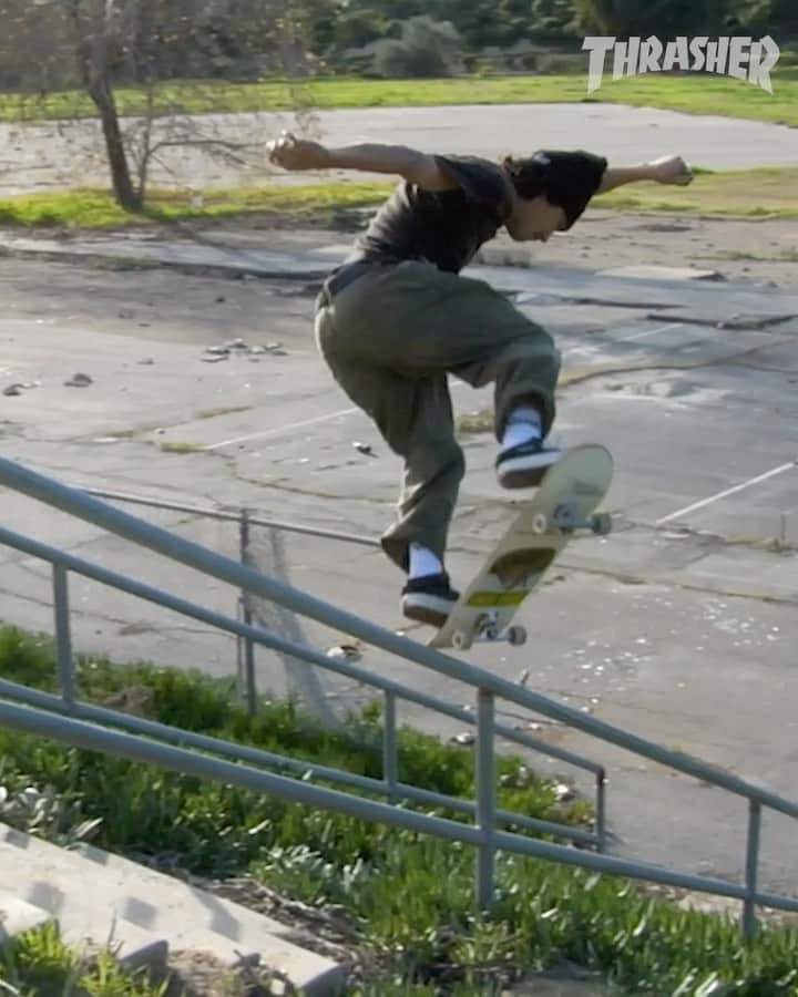 スラッシャーのインスタグラム：「🍁 @gageboyle’s “3 Seasons” ROUGH CUT for @realskateboards is playing on our YouTube channel 📺」