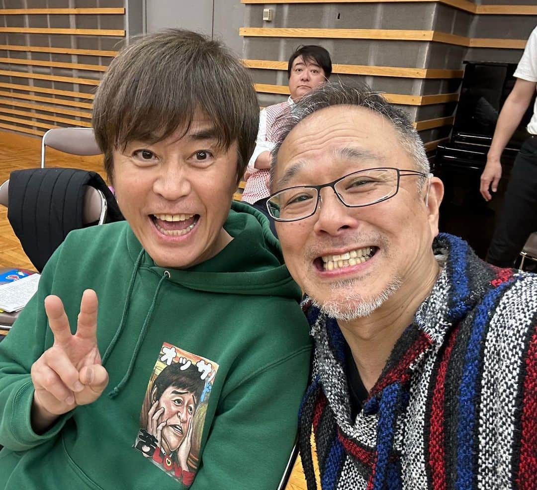 西山浩司さんのインスタグラム写真 - (西山浩司Instagram)「【オールスター合唱バトル】 遂に明日5/14日曜オンエアー‼️ フジテレビ系列19〜21時 絶対に見てほしいの‼️だって1ヶ月みんな(80年代アイドルチーム)頑張ったんだもん👍 100人(5チーム)の努力を感じてほしい🤗 今そんな番組なかなか無いもんね☆今すぐ録画予約オススメです🤭シェアも宜しくです🙏 #早見優  #桑田靖子  #中村繁之  #渡辺めぐみ  #伊藤かずえ　#大沢逸美  #野々村真 #白石まるみ」5月13日 1時11分 - waruo1981