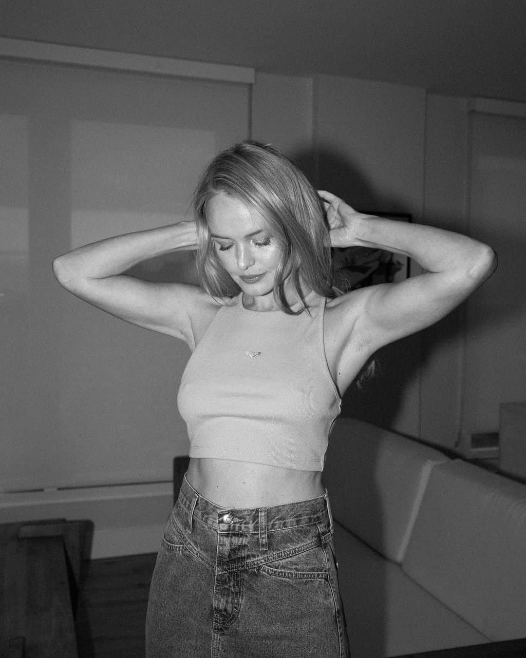 ケイト・ボスワースのインスタグラム：「Favorite purple crop 💜🥹 @roxy」