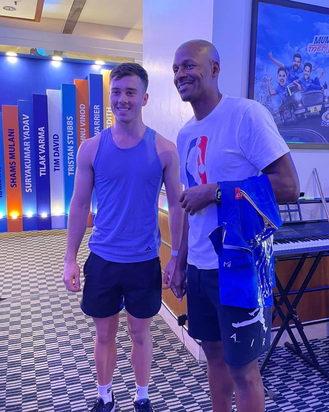 レイ・アレンさんのインスタグラム写真 - (レイ・アレンInstagram)「Watched my very first cricket match tonight.  @mumbaiindians  @nba @surya_14kumar」5月13日 1時55分 - trayfour