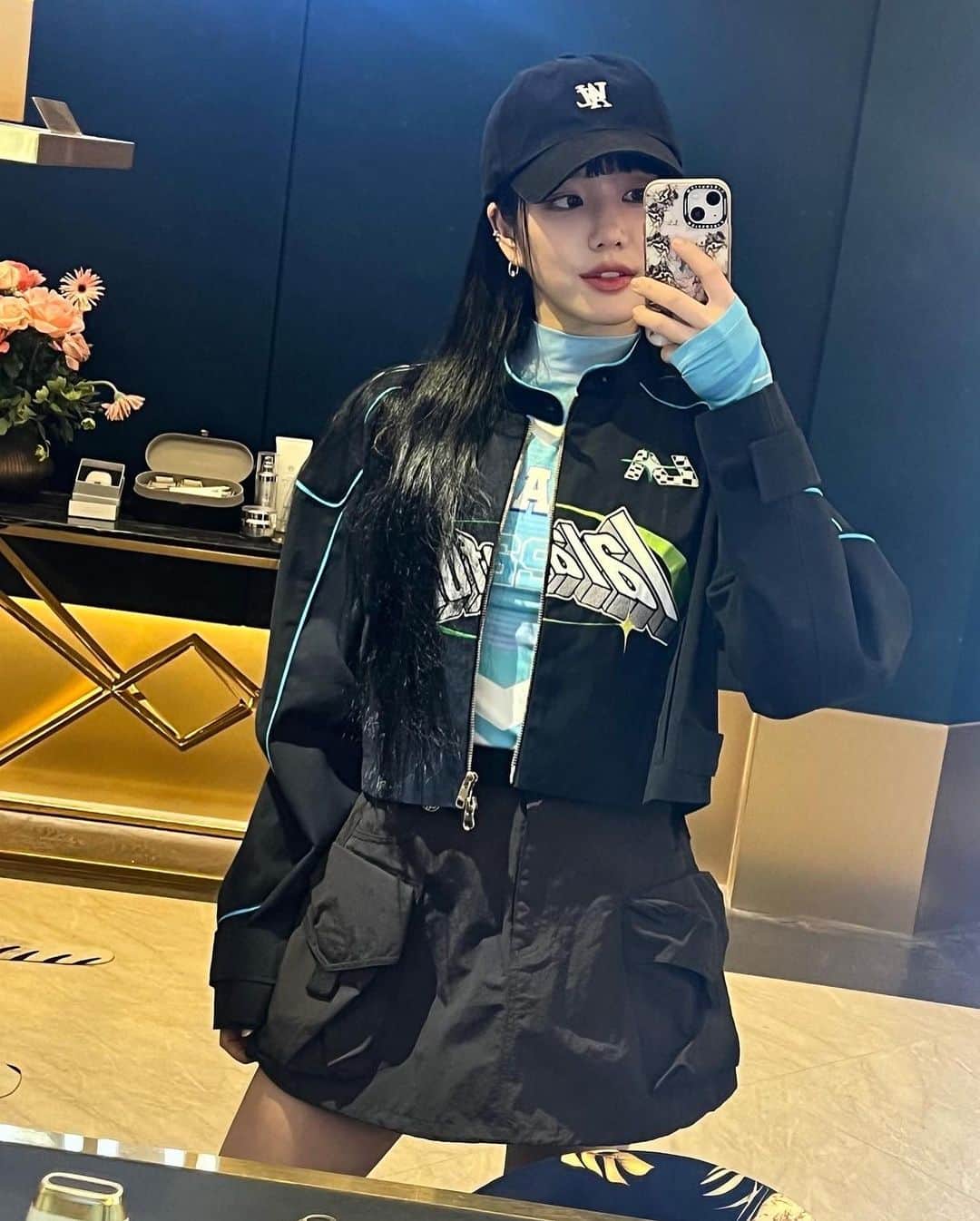 イ・ユビさんのインスタグラム写真 - (イ・ユビInstagram)「😈😈」5月13日 14時24分 - yubi_190
