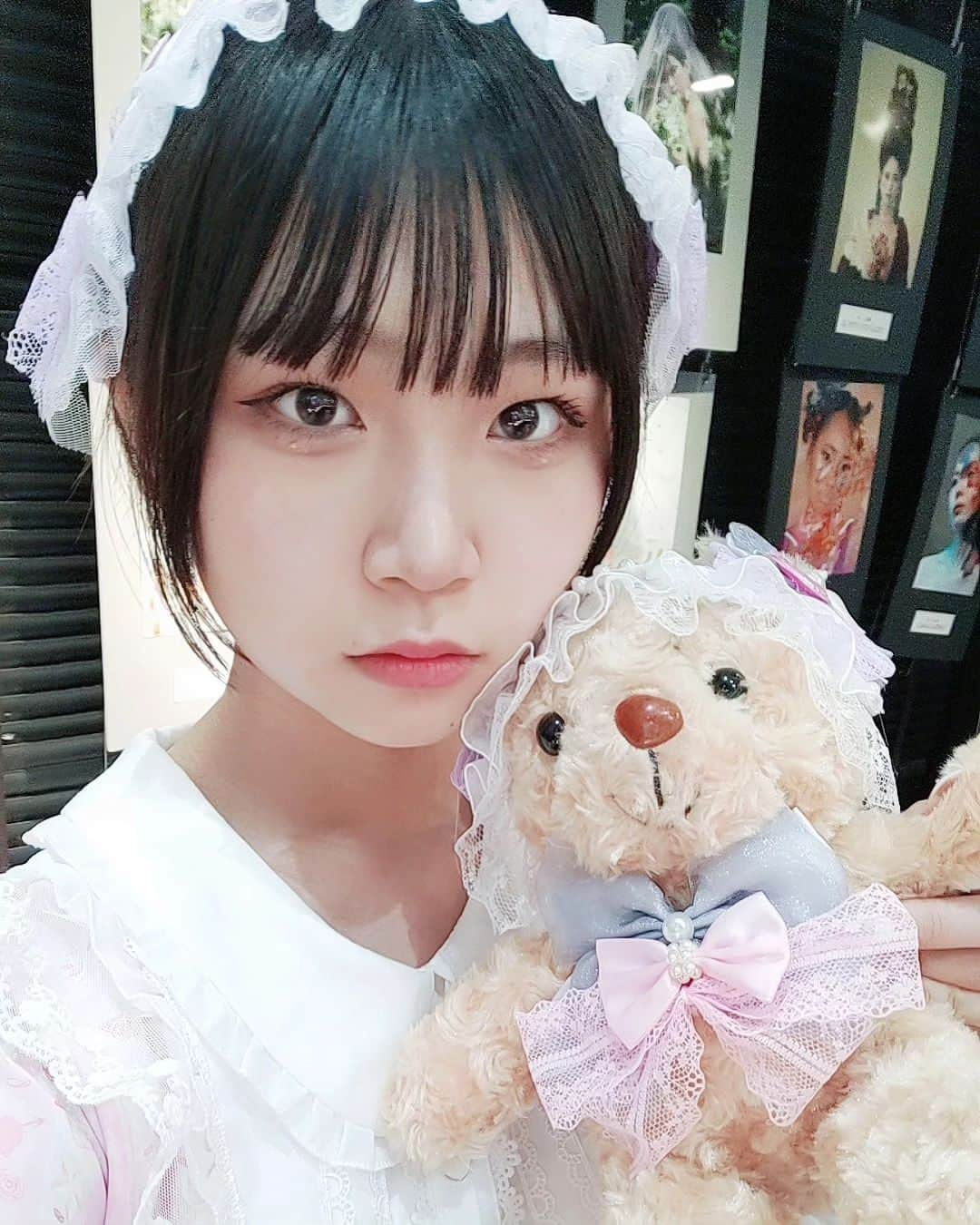 香月結衣のインスタグラム：「Lolitaだよ🧸🩷.•*⁡ ⁡⁡ ⁡ピンクもLolitaも大好きだからお姫様みたいになれて楽しかった❕⁡(I love pink and lolita!) ⁡⁡ ⁡今度撮影会できるから他撮りもまたあげるねー！⁡ ⁡⁡ ⁡ #lolita  #lolitafashion  #ヘッドドレス  #ロリータ服  #ロリータファッション  #ロリータコーデ  #ロリータ #アイドル  #idol  #モデル  #model  #自撮り  #ピンクロリータ  #kawaii  #香月結衣」