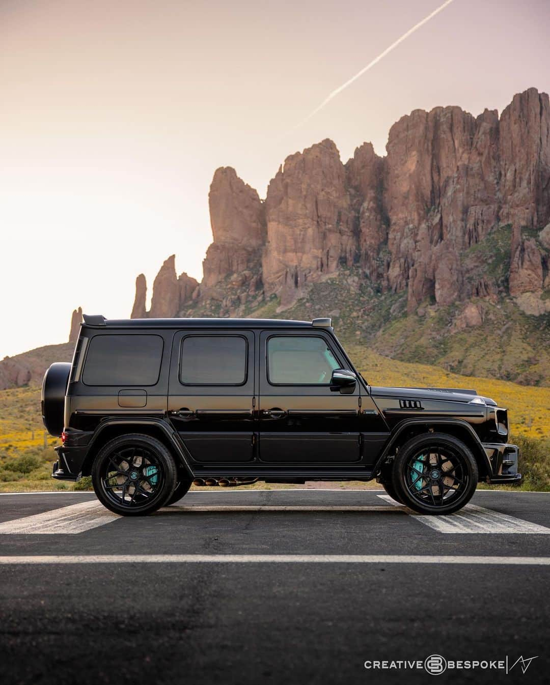 CARLiFESTYLEさんのインスタグラム写真 - (CARLiFESTYLEInstagram)「The @keyvany_usa G-Wagon that @creativebespoke built!  Built by @cb_autosalon #carlifestyle #gwagon」5月13日 7時01分 - carlifestyle