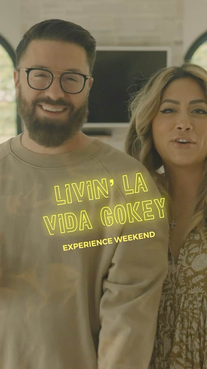 ダニー・ゴーキーのインスタグラム：「There’s never a dull moment in the Gokey family … and we are SO excited to share all of the chaos - and all of the fun - with YOU during the first ever Livin’ la Vida Gokey Fan Experience! 🎉  It’s this coming September 1st - 3rd and promises to be a weekend FULL of unforgettable moments in and around our hometown of Franklin,TN. The VIP Passes, which include the dinner at our house that I talk about, are selling fast, so if you’re thinking about it then don’t wait to make your plans. Check out all the details at the link in my bio or livinlavidagokey.com.   We can’t wait to see you there!  #LIvinLaVidaGokey #LivinLaVidaGokeyWeekend #DannyGokey #LeyicetGokey #LaborDay #LaborDayWeekend #FranklinTN #VisitFranklinTN #MusicCity #Nashville #FanWeekend #FanExperience」