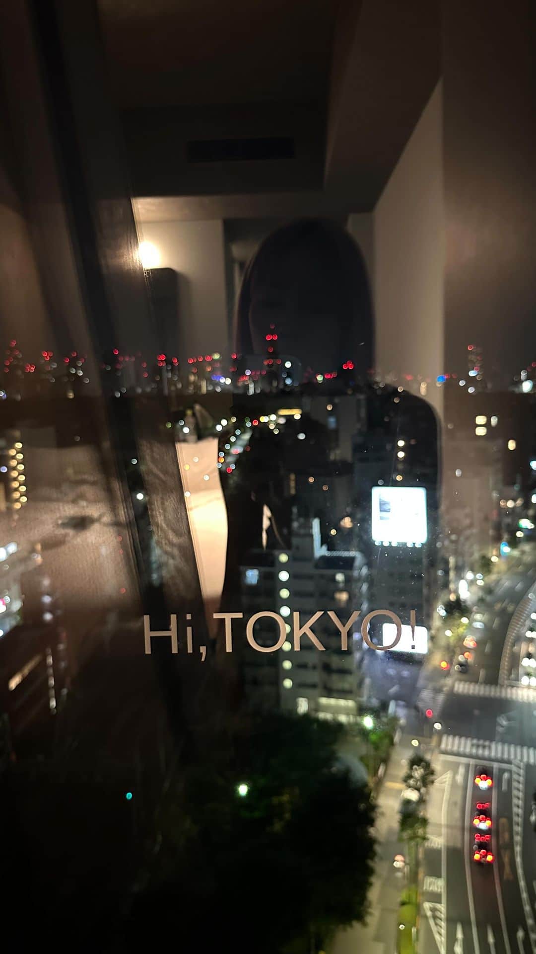 三苫愛のインスタグラム：「東京最後のインスタライブ🗼」