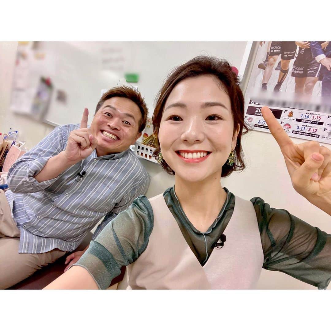 のインスタグラム：「このあと 正午から#MBCテレビ #週刊1チャンネル 1時半から#MBCラジオ #青たく  青たくのテーマは「友」です！  どうぞよろしくお願いします！」